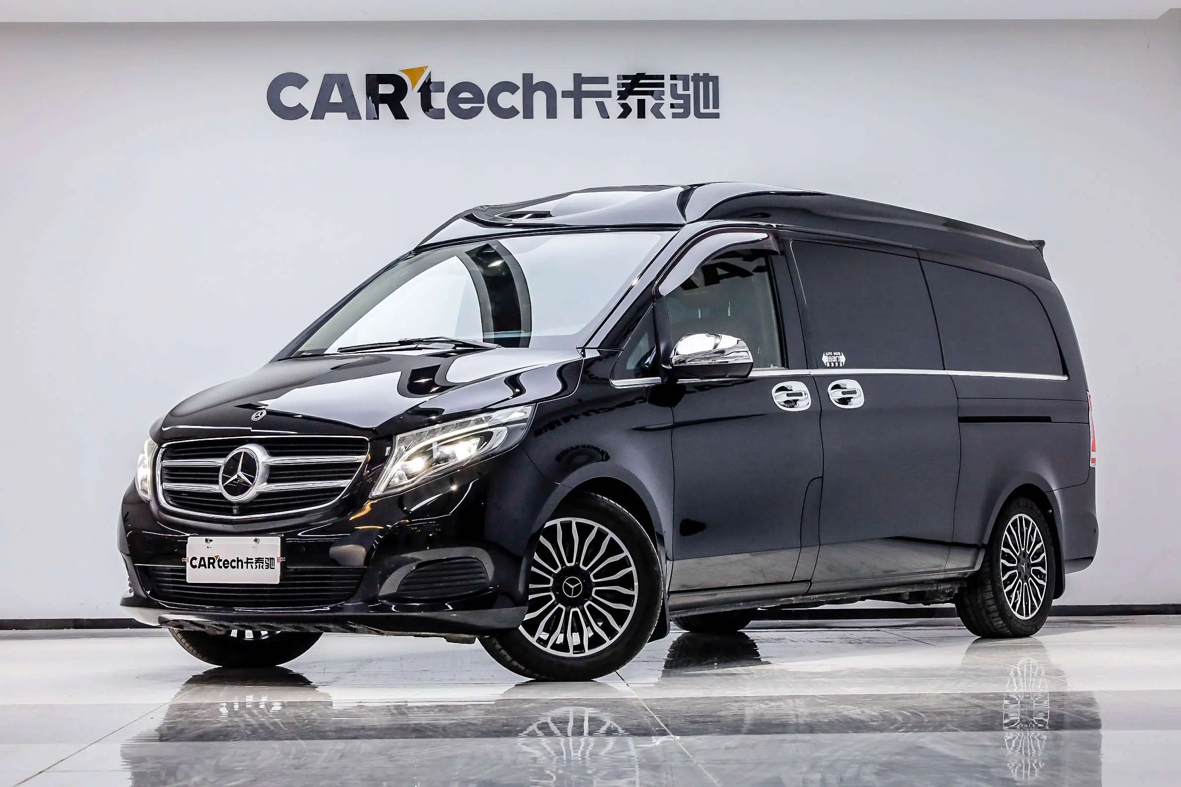 Mercedes-Benz Mercedes Benz V Class  из Китая