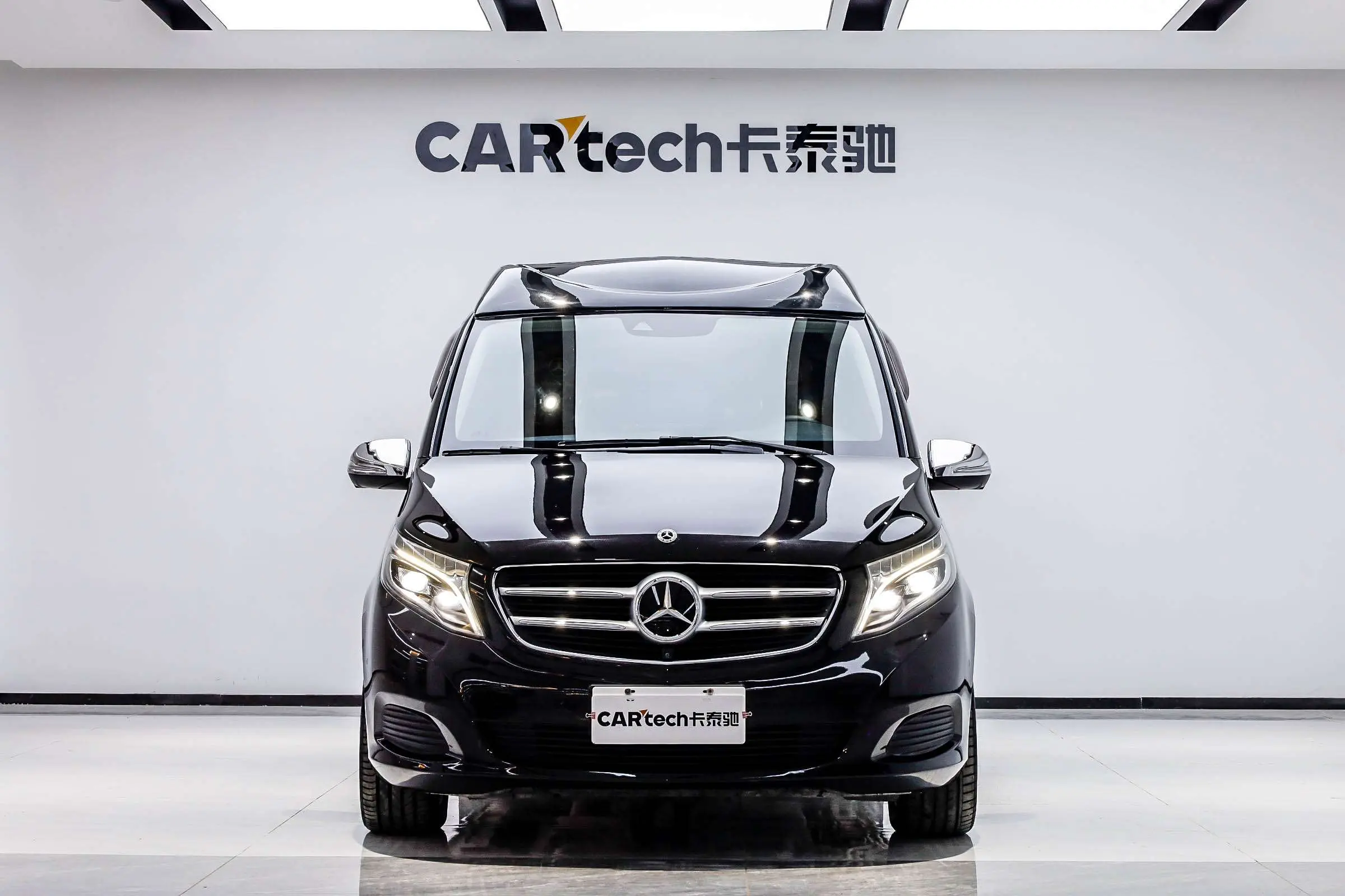 Mercedes-Benz Mercedes Benz V Class  из Китая