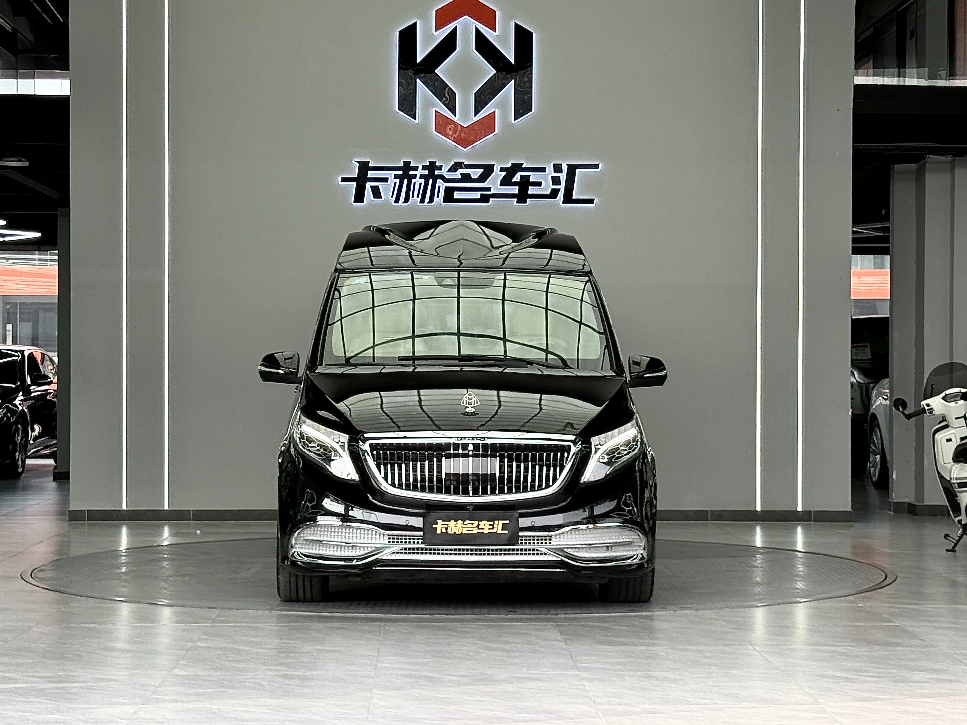 Mercedes-Benz Mercedes Benz V Class  из Китая