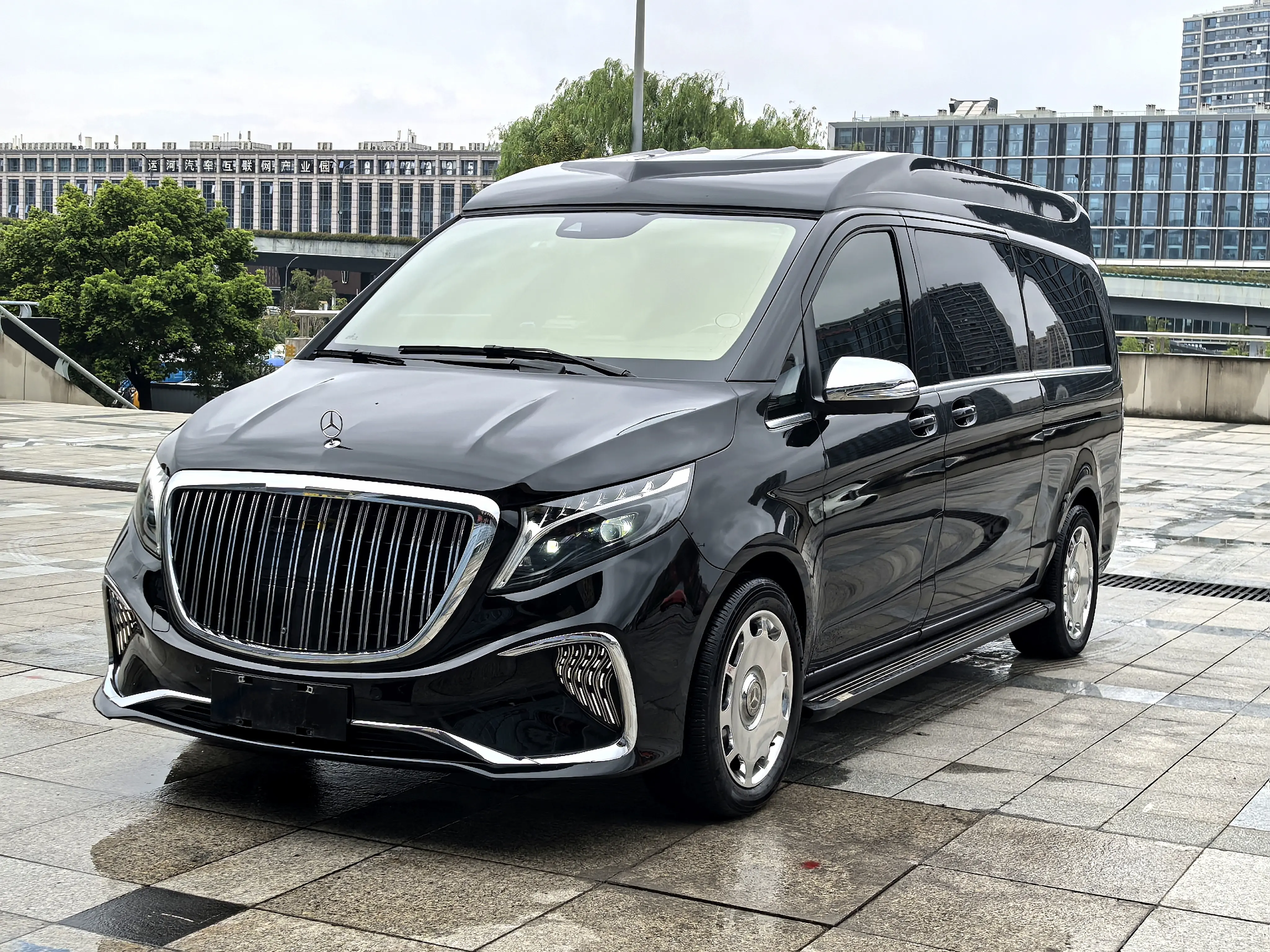 Mercedes-Benz Mercedes Benz V Class