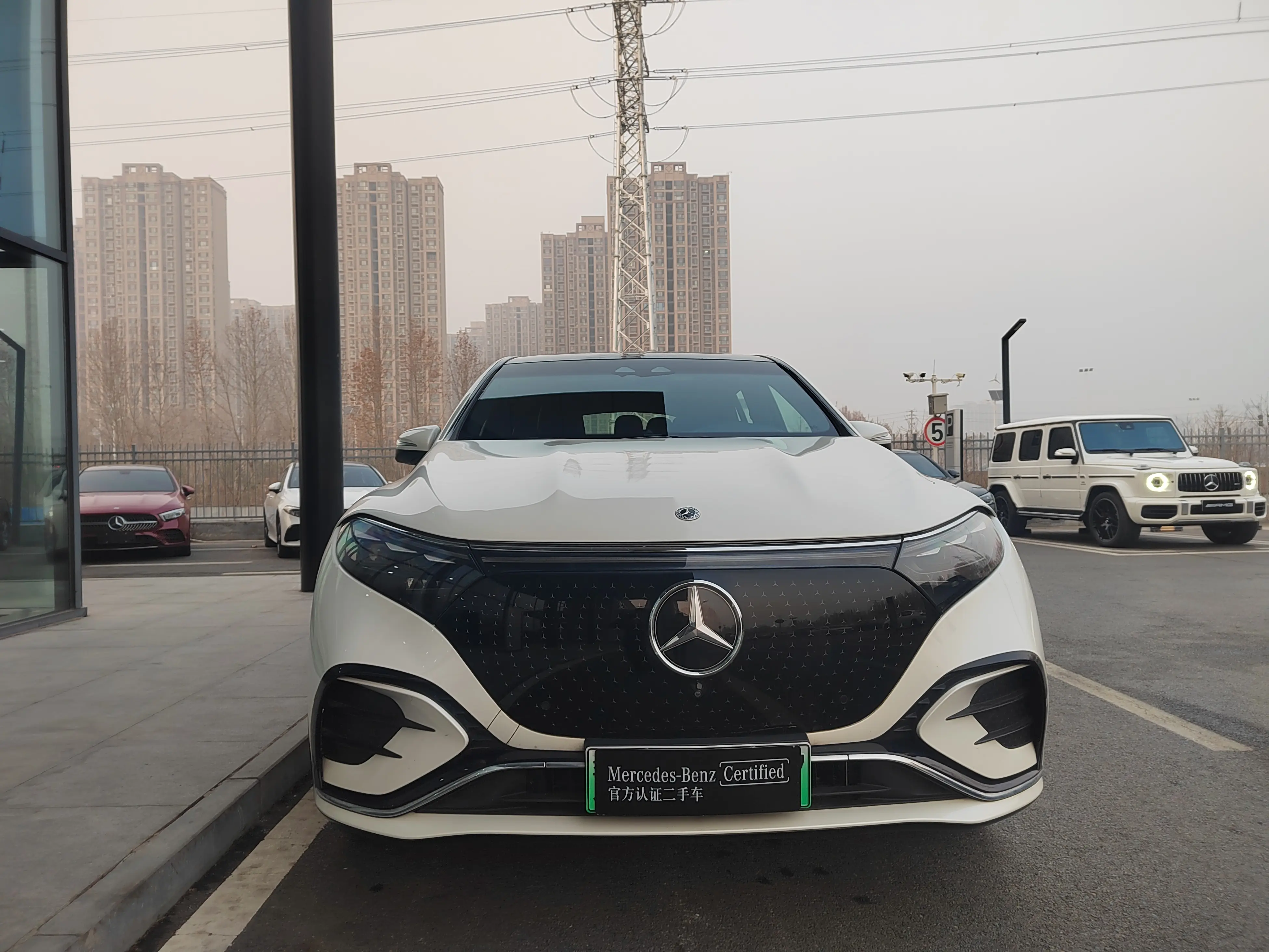 Mercedes-Benz EQS SUV  из Китая