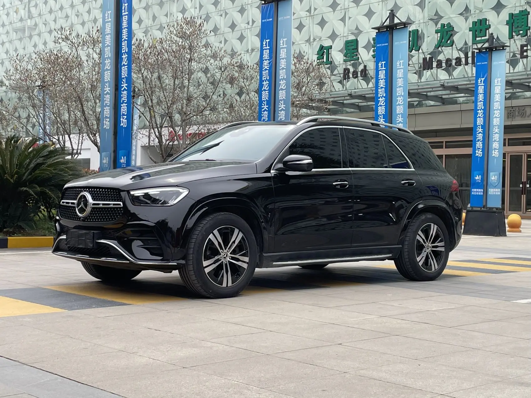 Mercedes-Benz GLE (Imported)