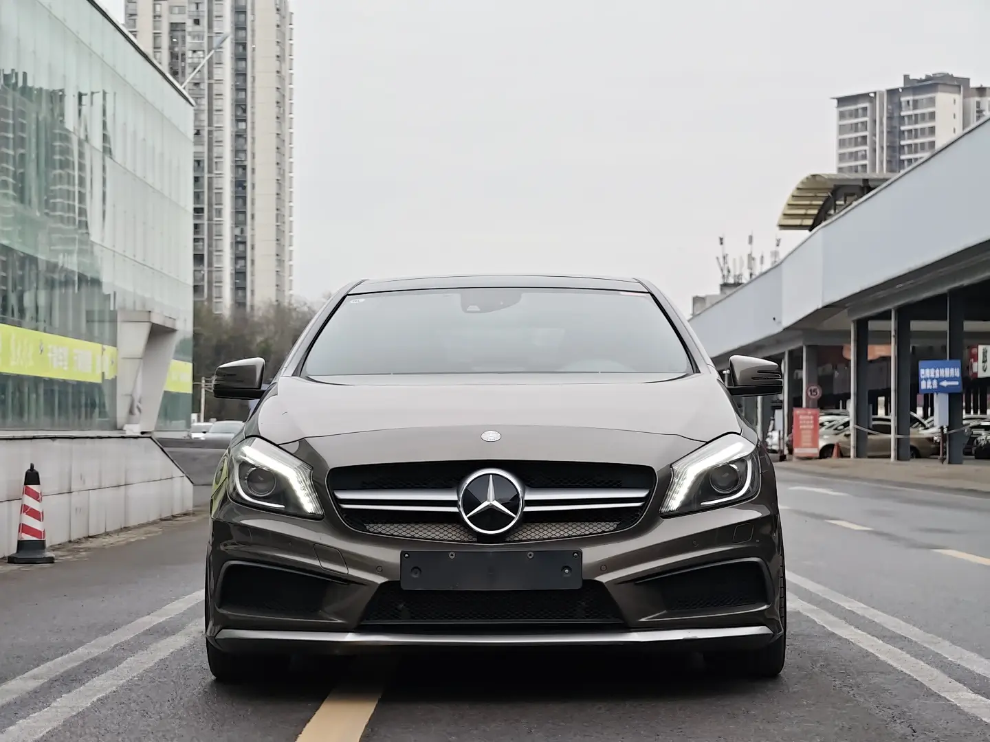 Mercedes-Benz A-Class AMG  из Китая