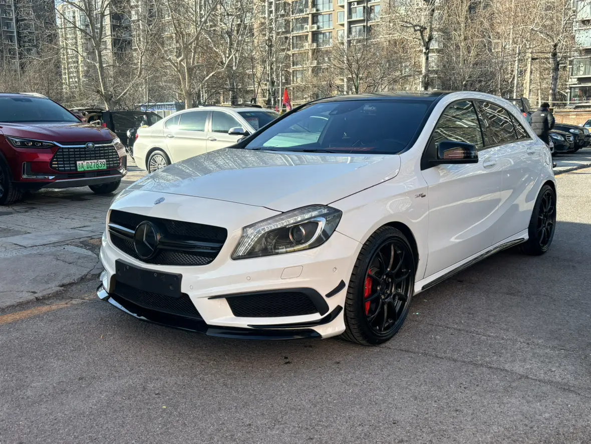 Mercedes-Benz A-Class AMG  из Китая