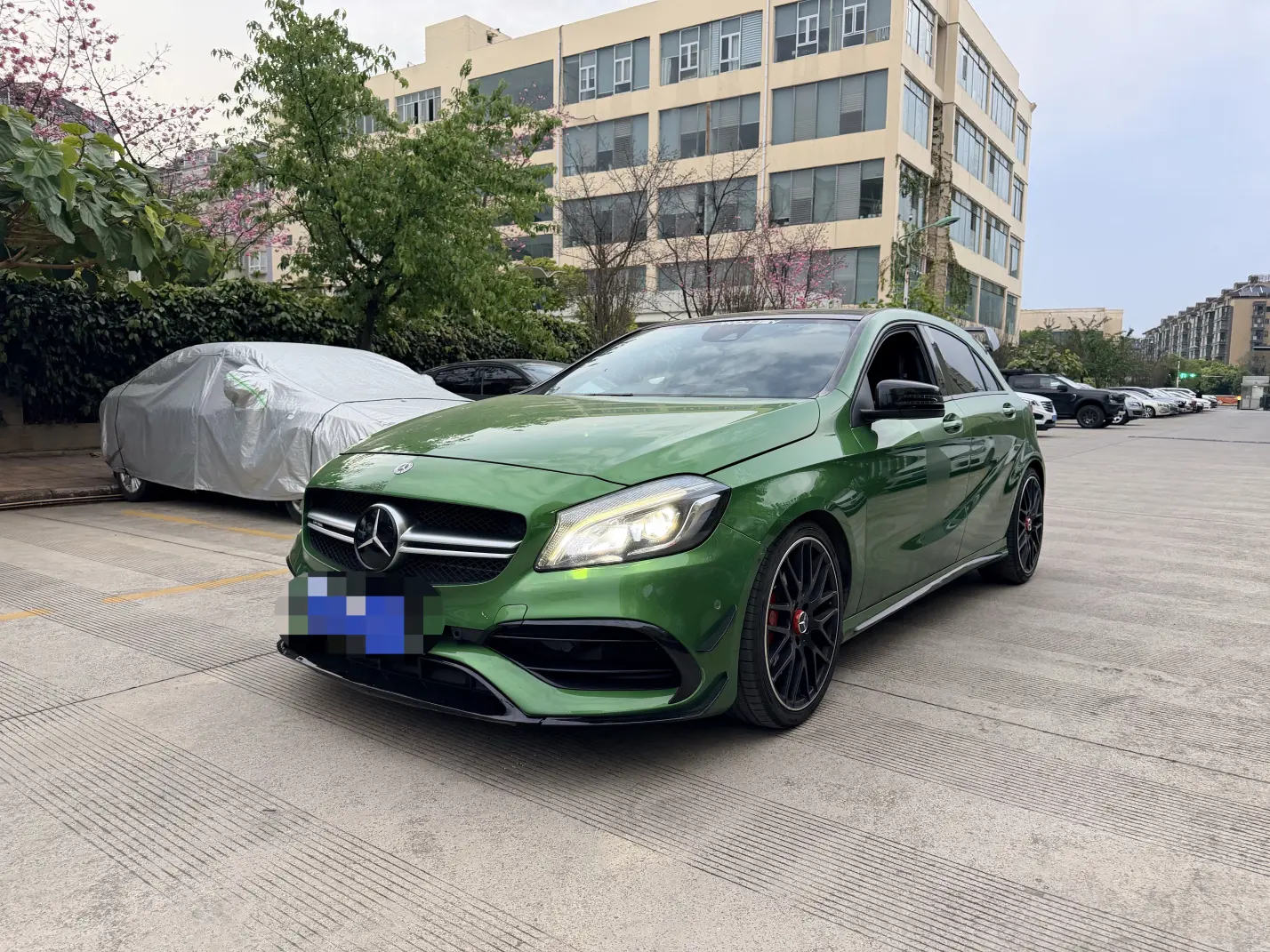 Mercedes-Benz A-Class AMG  из Китая