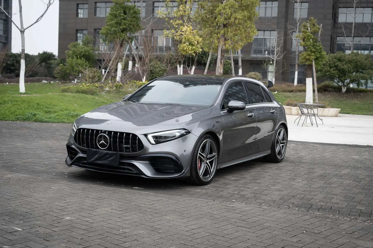 Mercedes-Benz A-Class AMG  из Китая