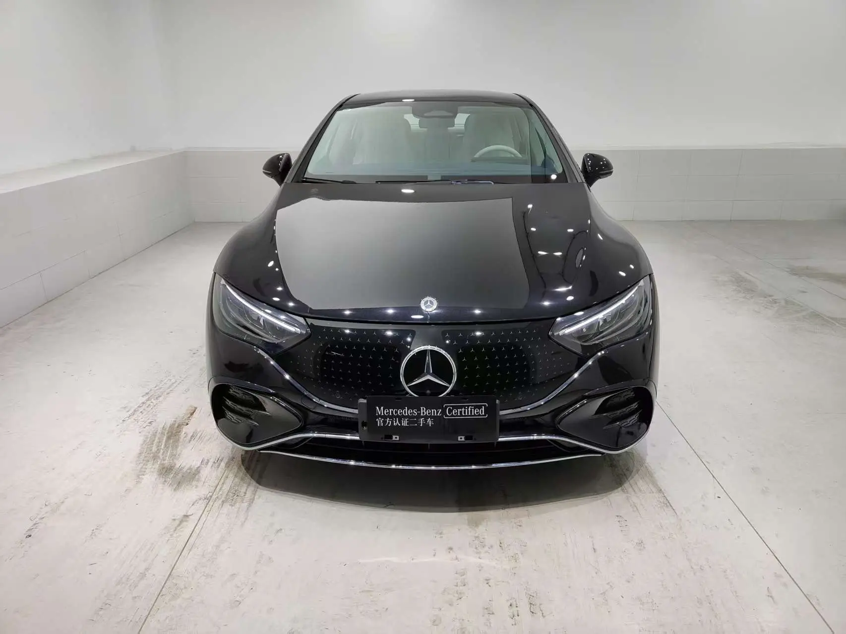 Mercedes-Benz EQE  из Китая