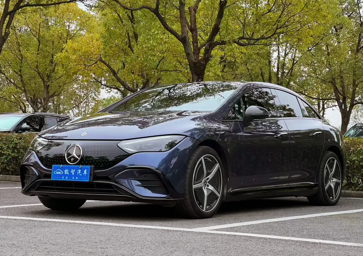 Mercedes-Benz EQE  из Китая