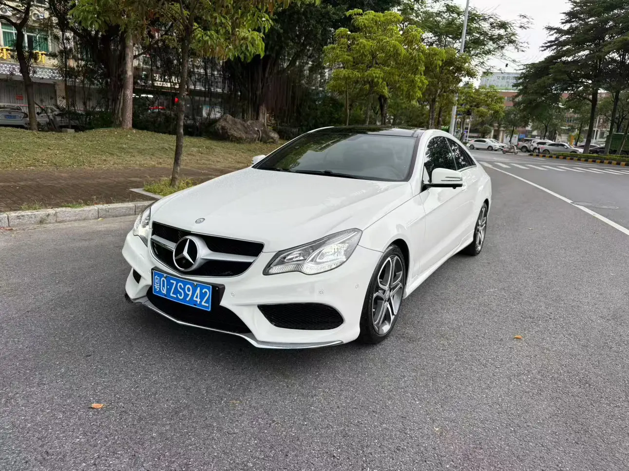 Mercedes-Benz E-Class  из Китая