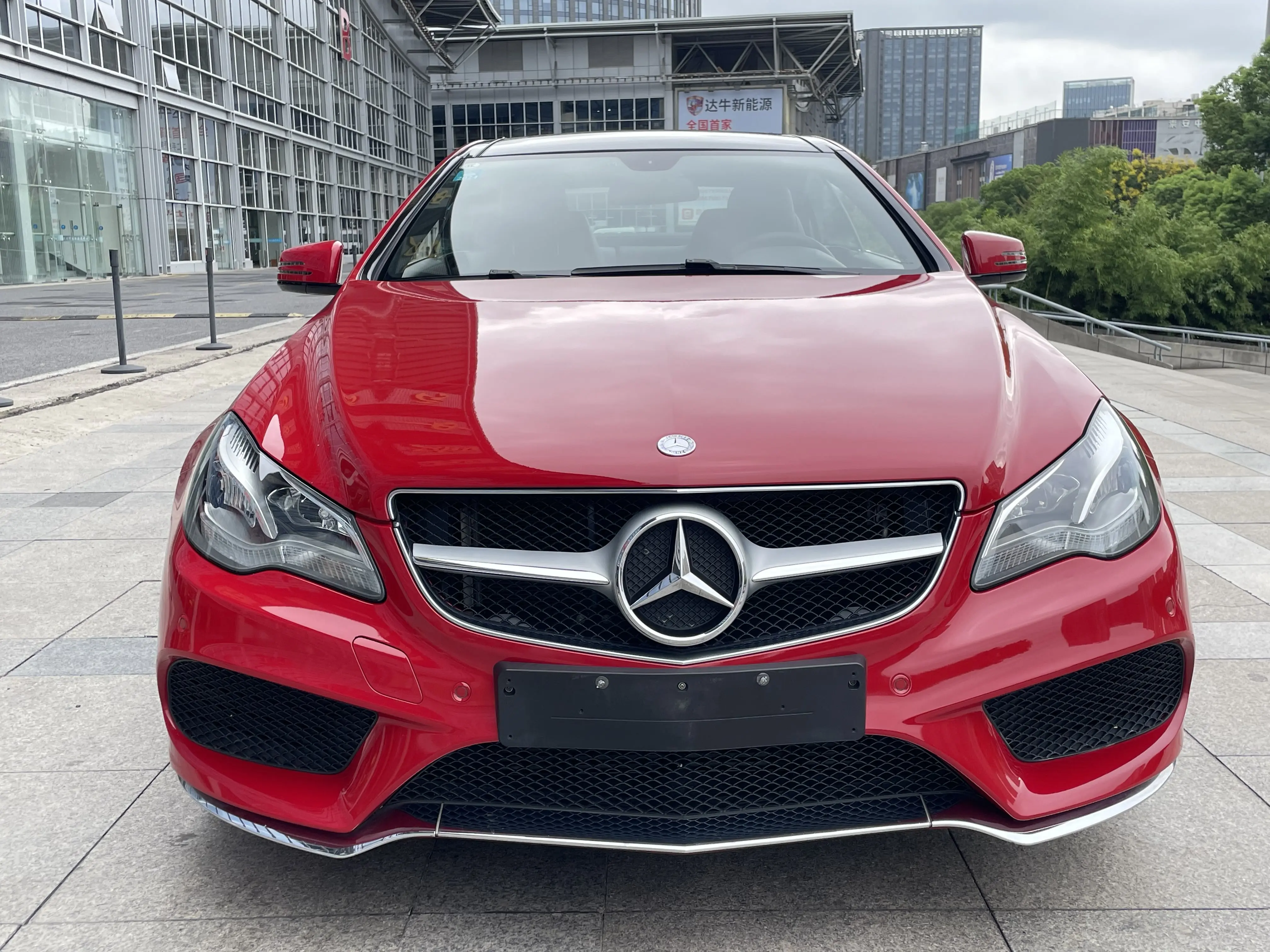 Mercedes-Benz E-Class  из Китая