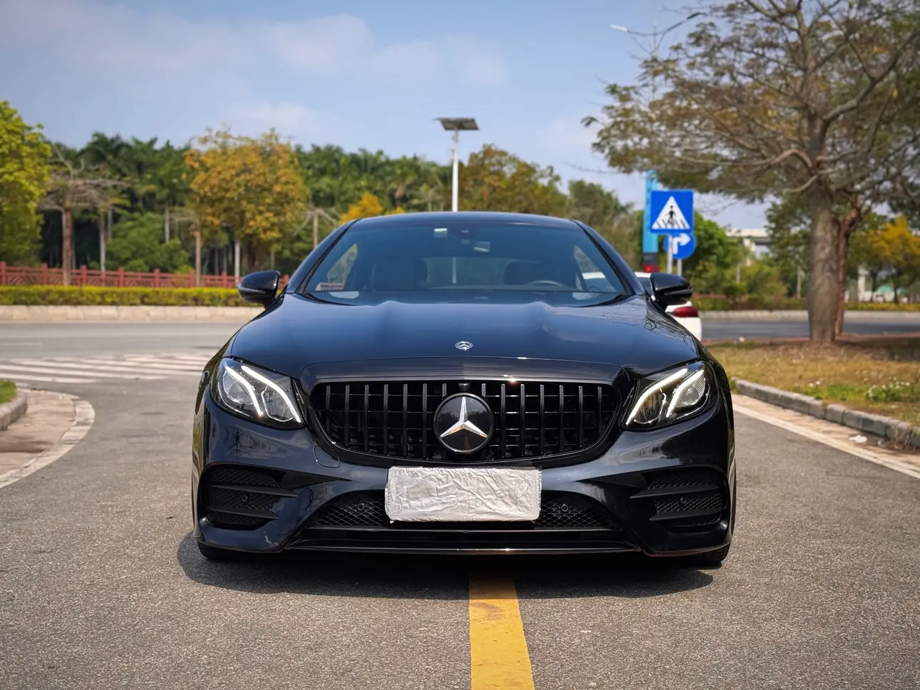 Mercedes-Benz E-Class  из Китая