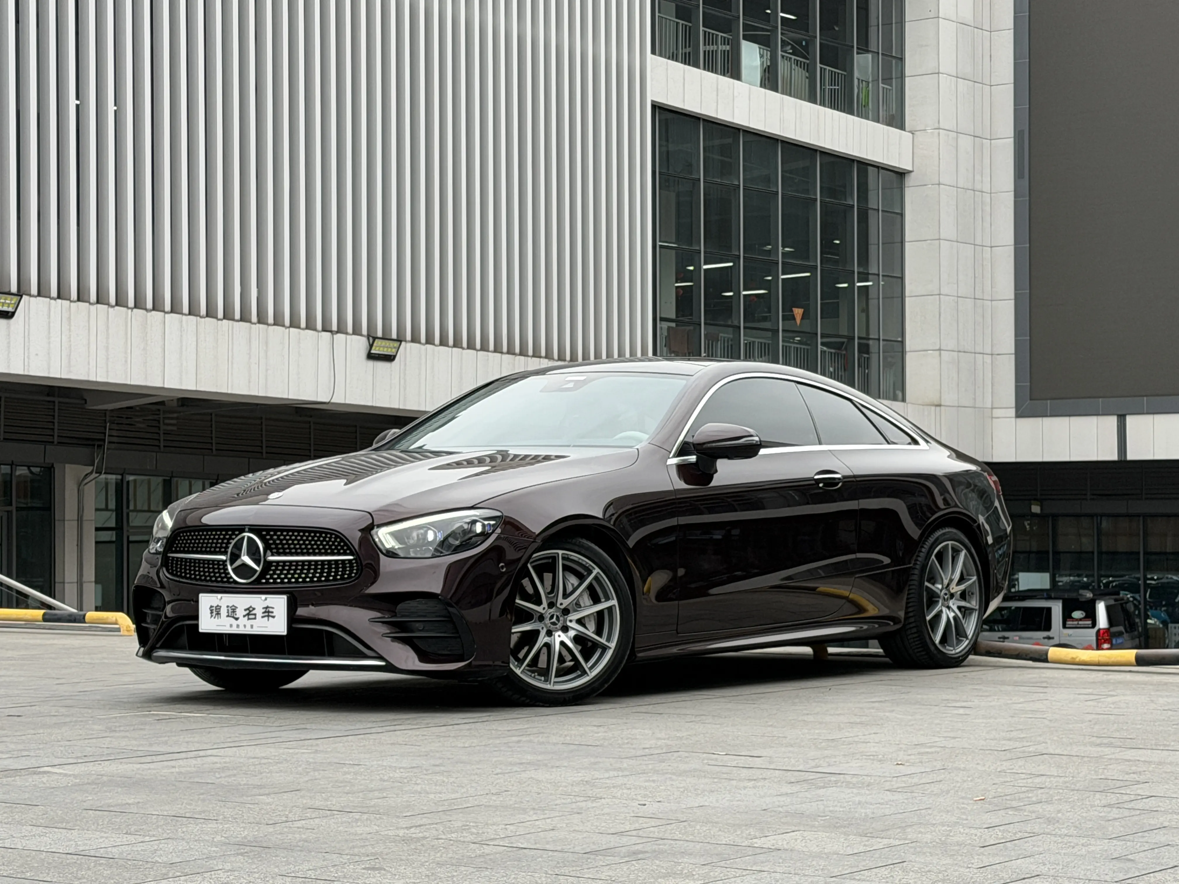 Mercedes-Benz E-Class  из Китая