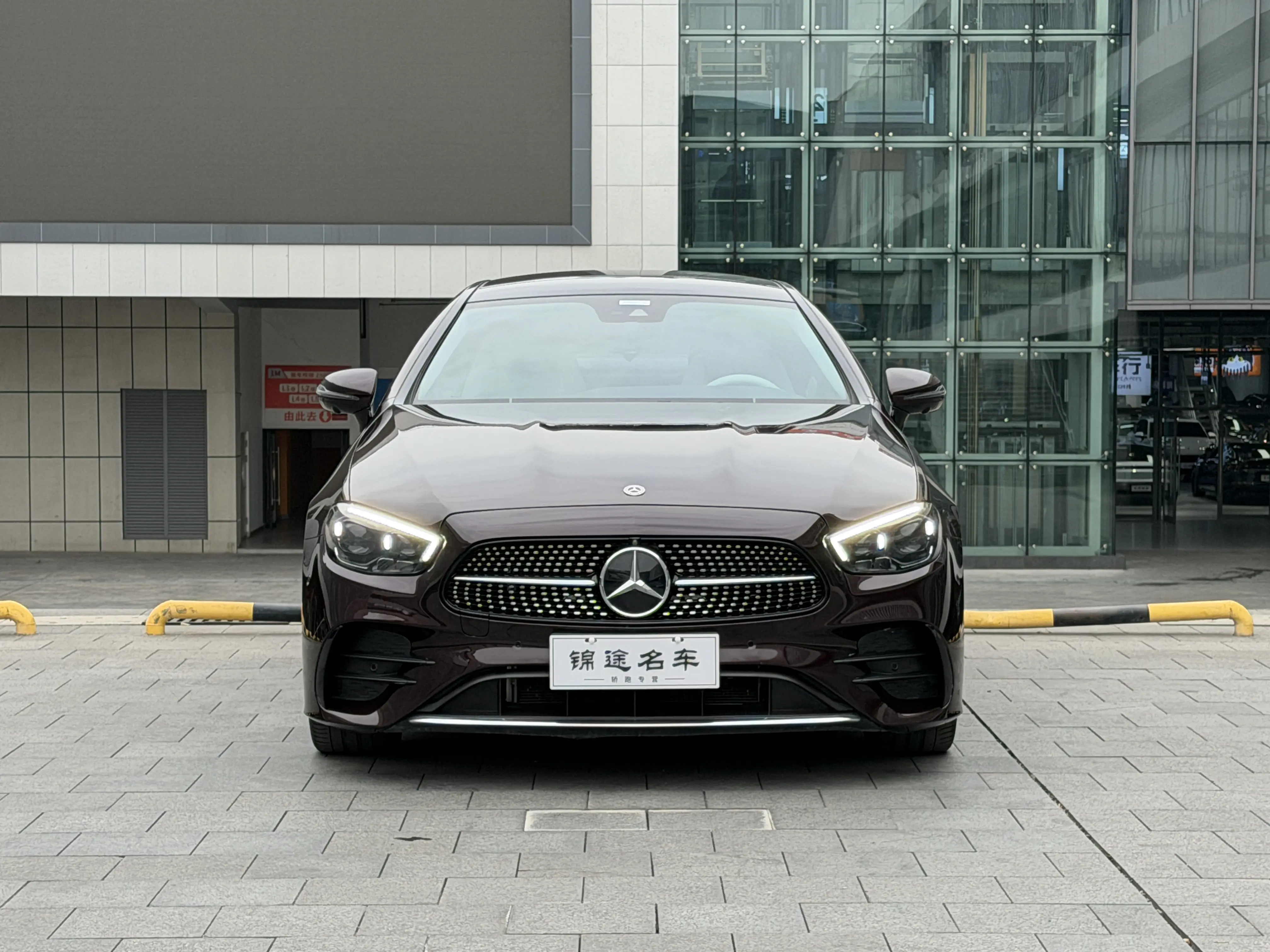 Mercedes-Benz E-Class  из Китая