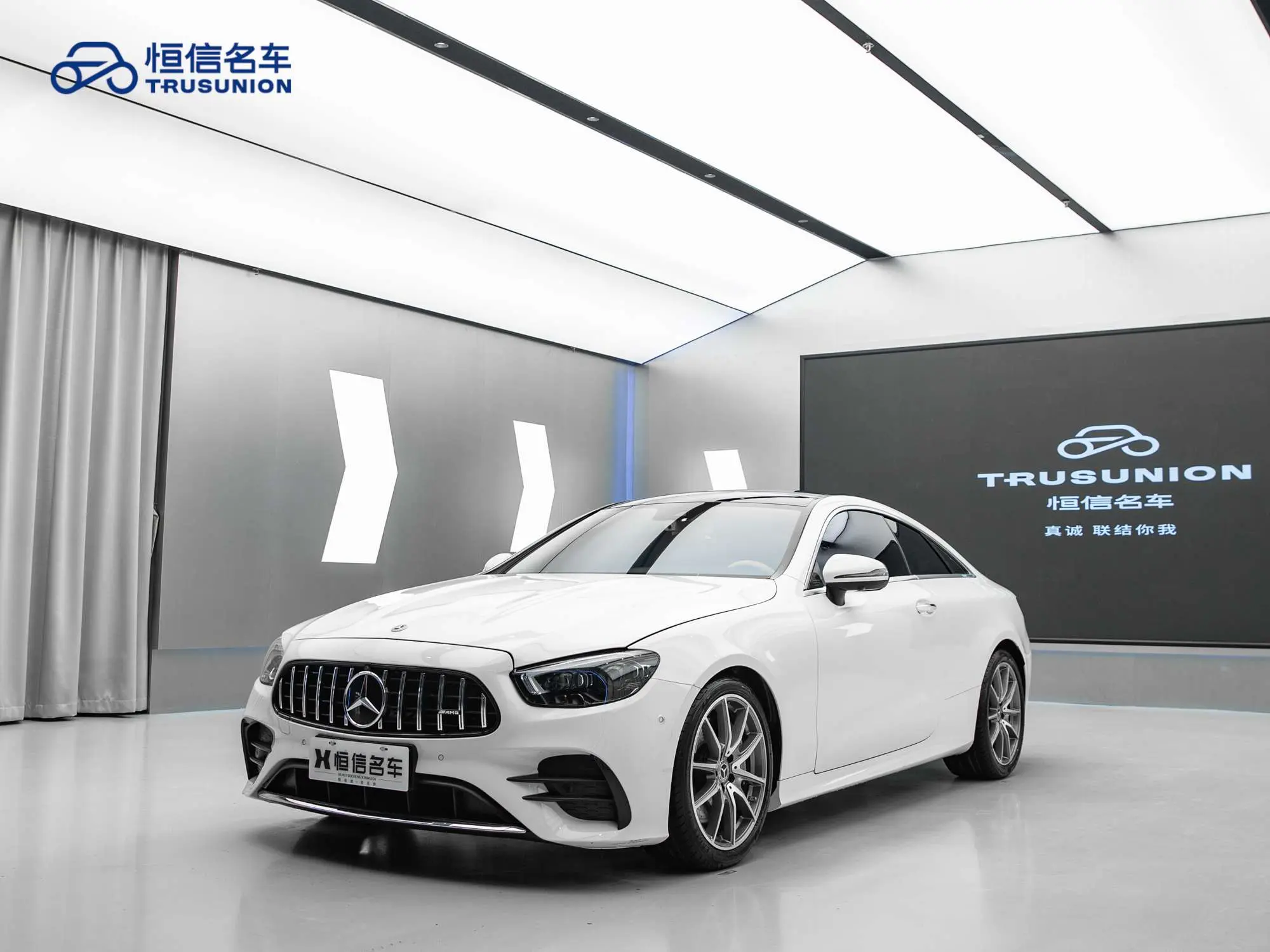 Mercedes-Benz E-Class  из Китая