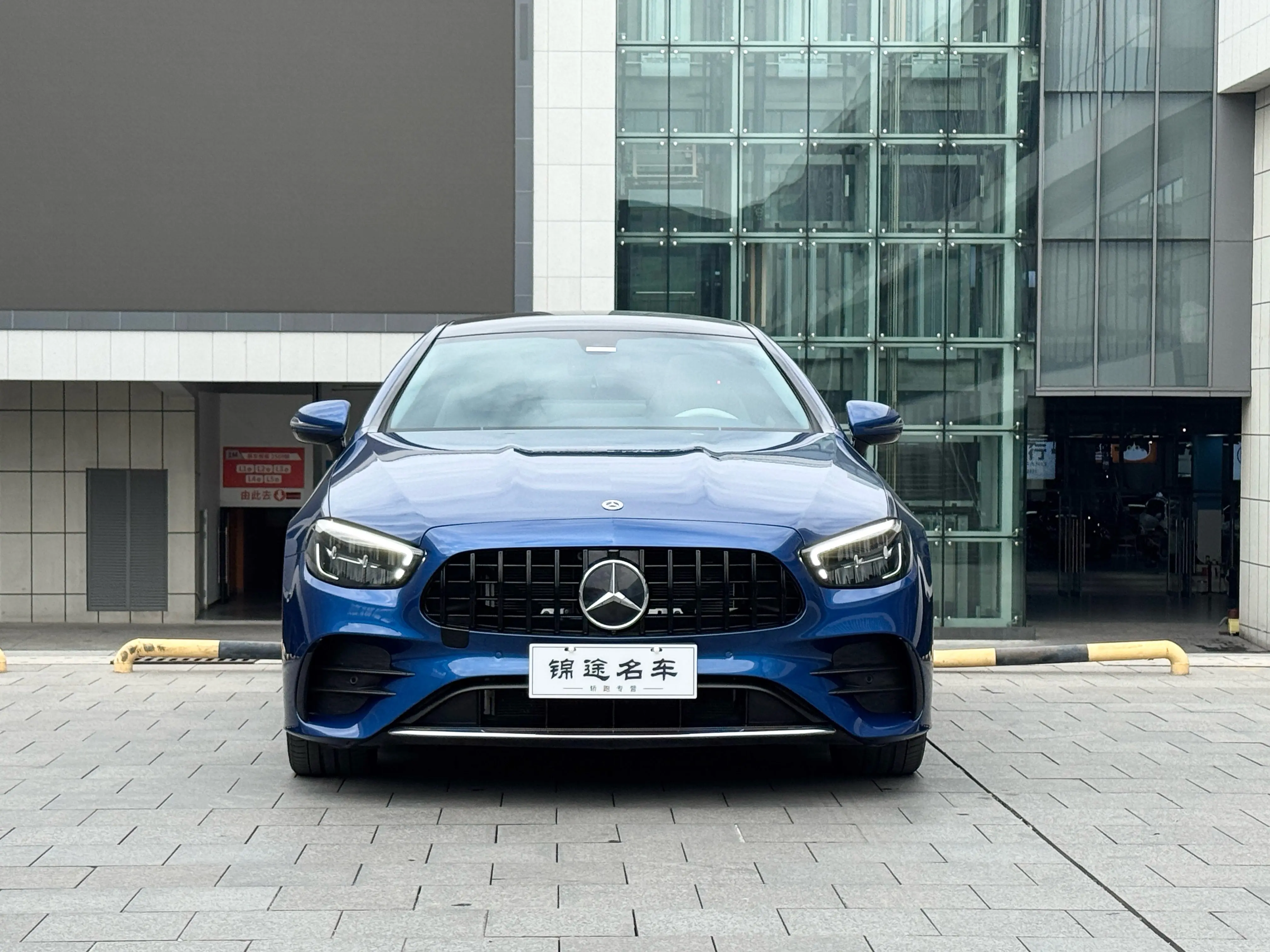 Mercedes-Benz E-Class  из Китая