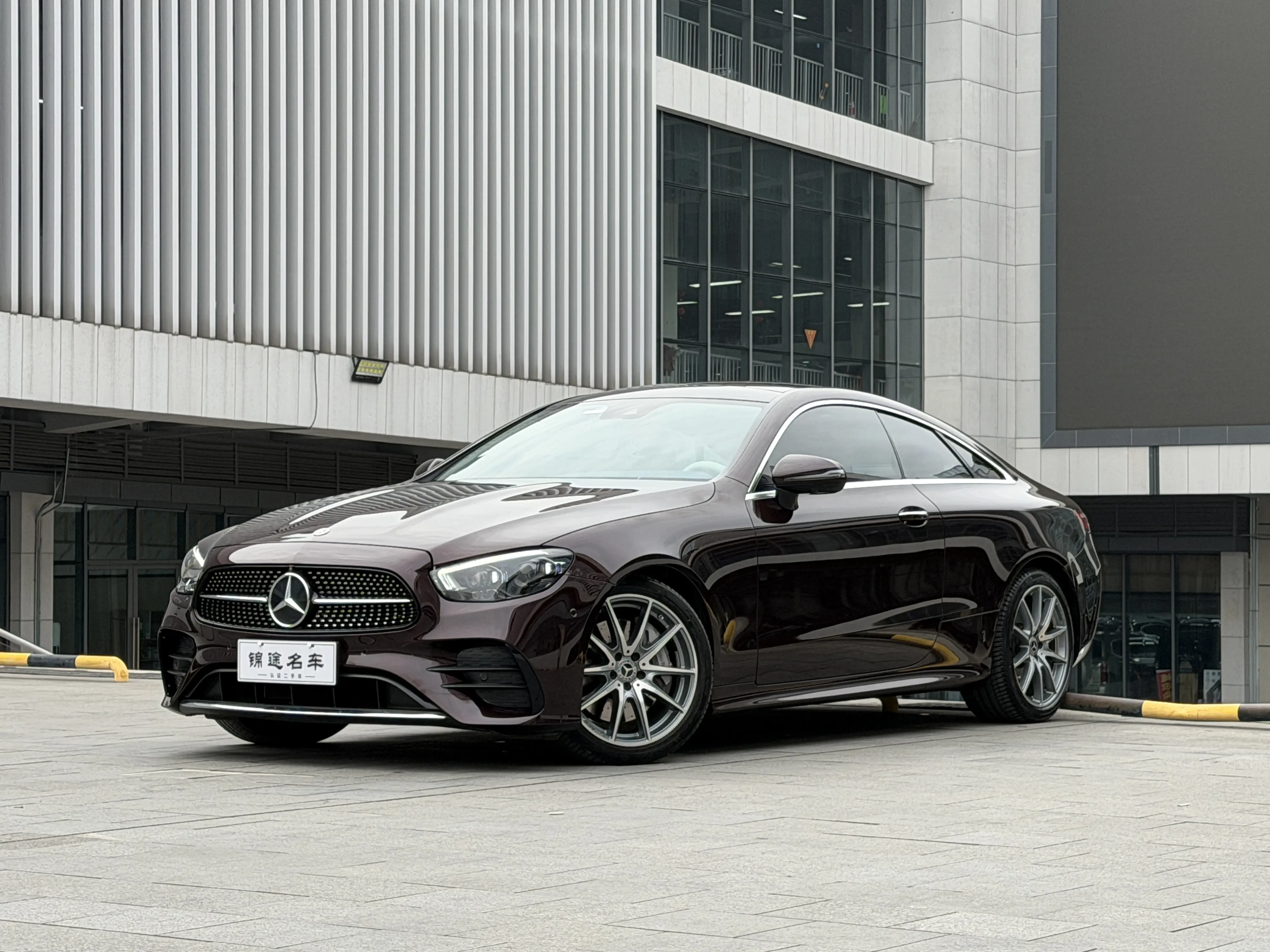 Mercedes-Benz E-Class  из Китая