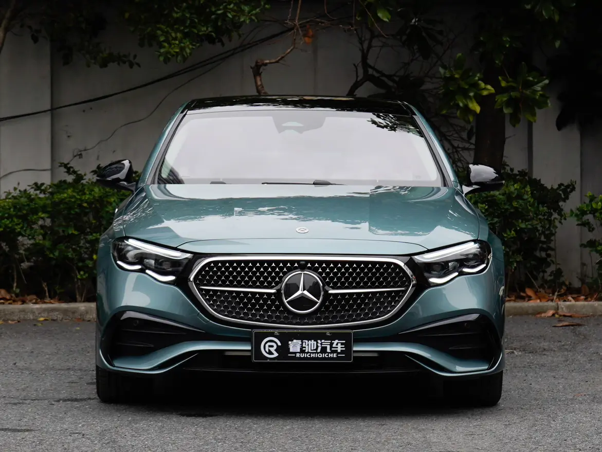 Mercedes-Benz E-Class  из Китая