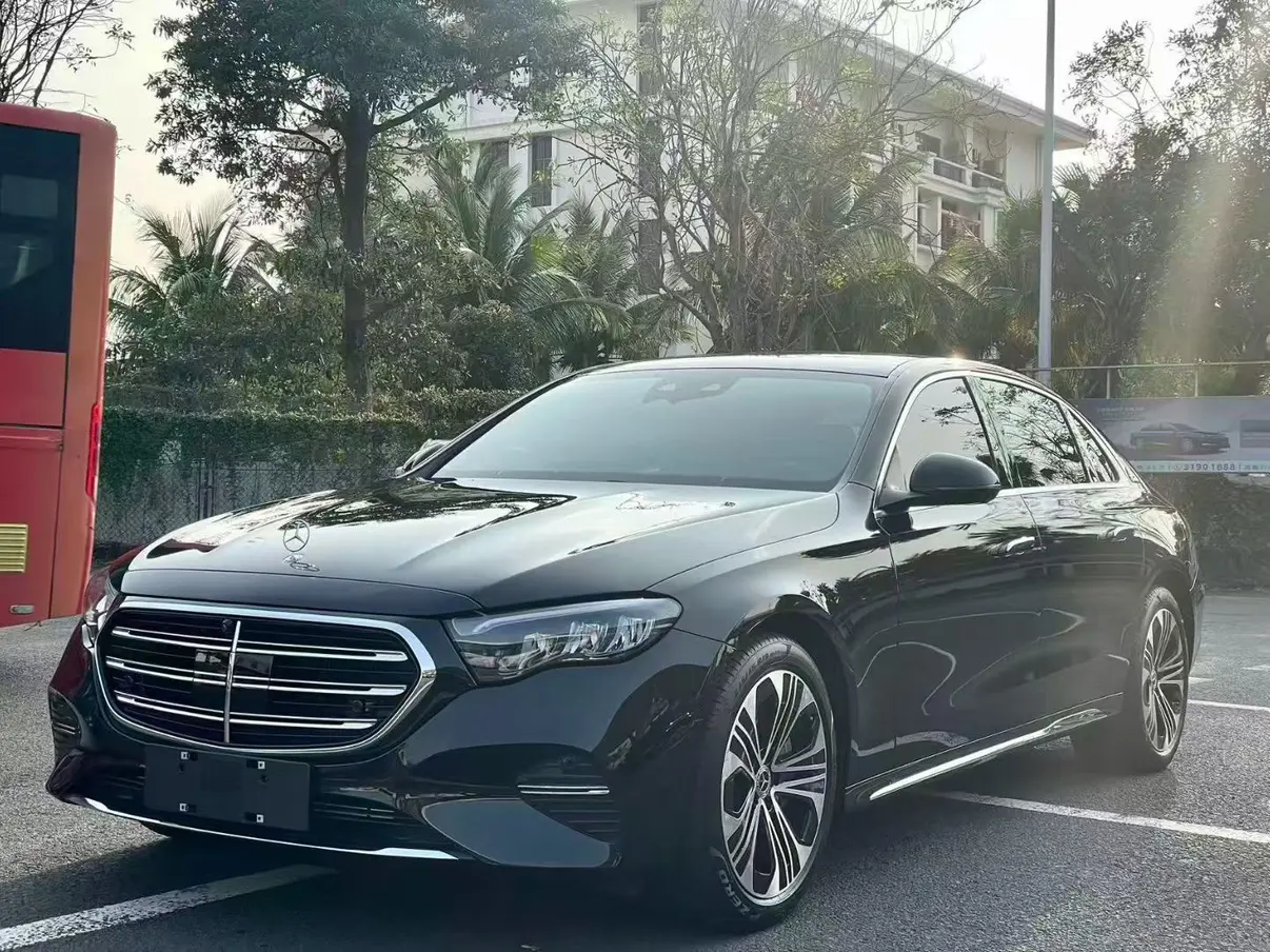 Mercedes-Benz E-Class PHEV  из Китая