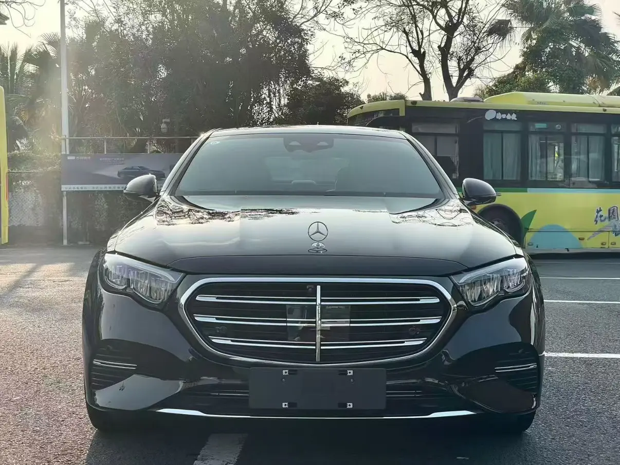 Mercedes-Benz E-Class PHEV  из Китая