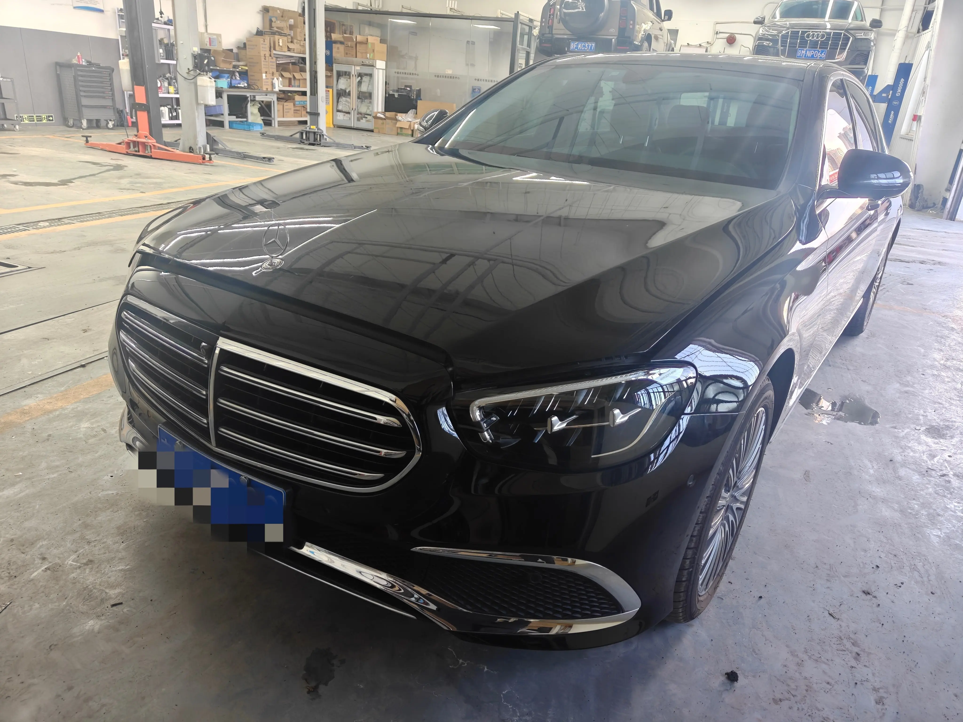Mercedes-Benz E-Class  из Китая