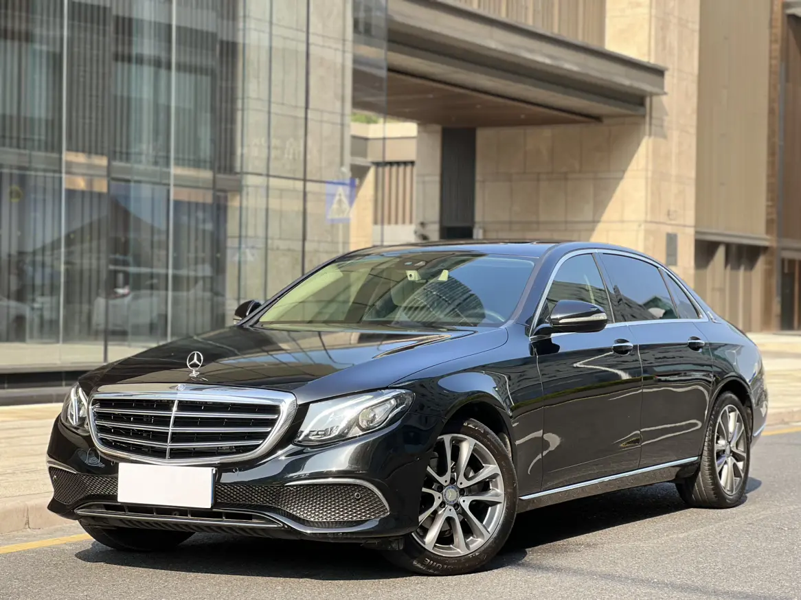 Mercedes-Benz E-Class  из Китая
