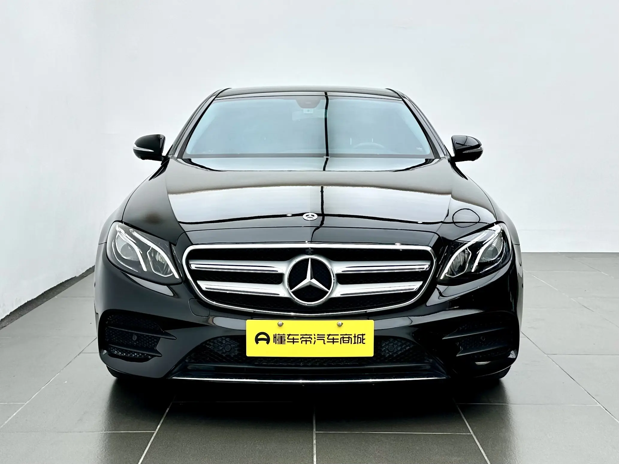 Mercedes-Benz E-Class  из Китая