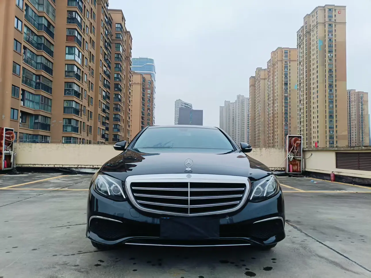 Mercedes-Benz E-Class  из Китая