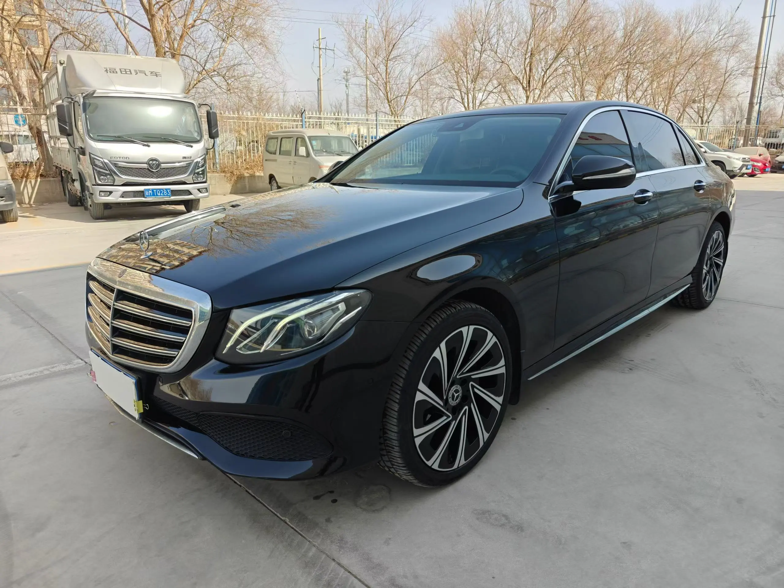 Mercedes-Benz E-Class  из Китая