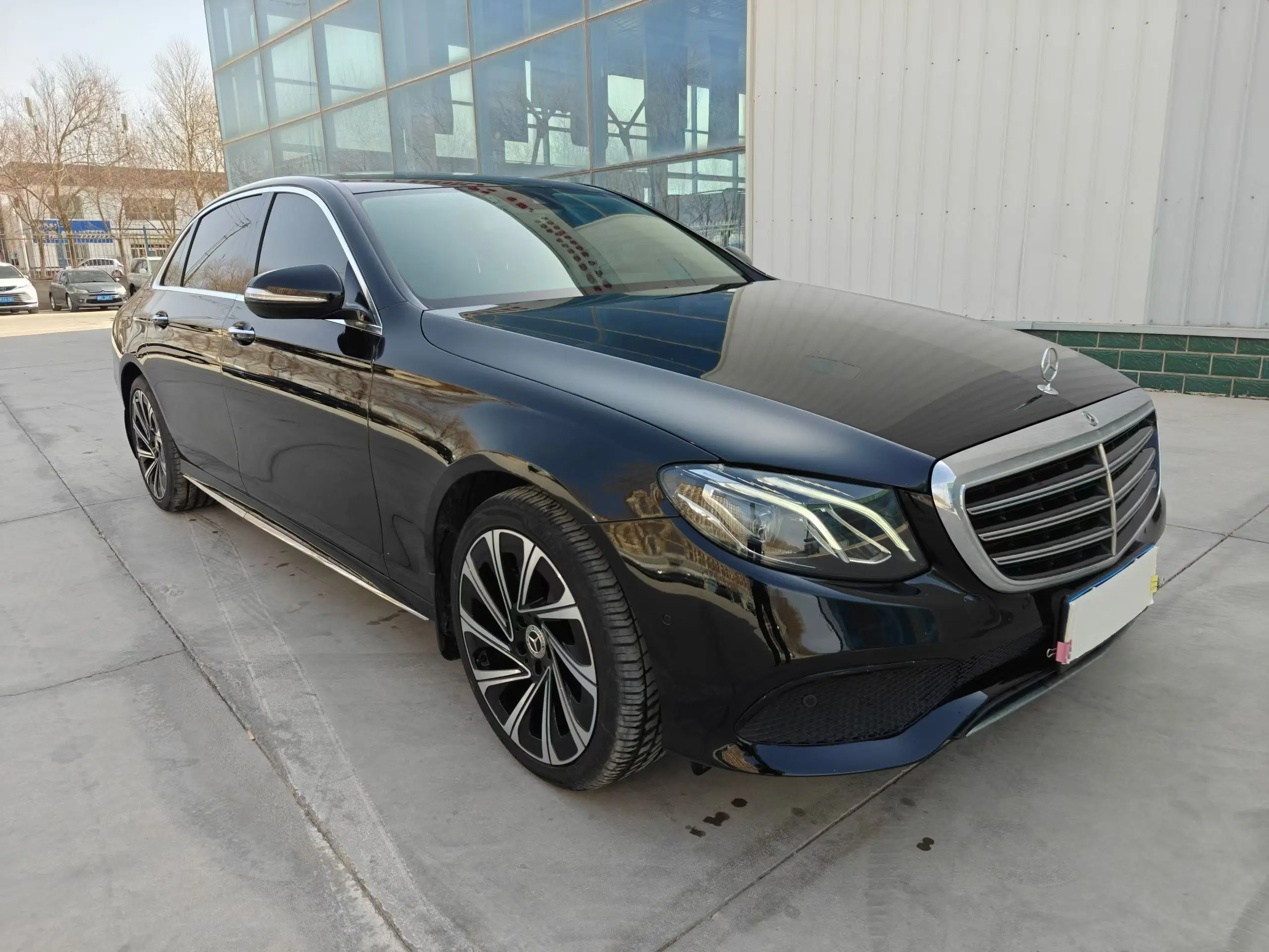 Mercedes-Benz E-Class  из Китая