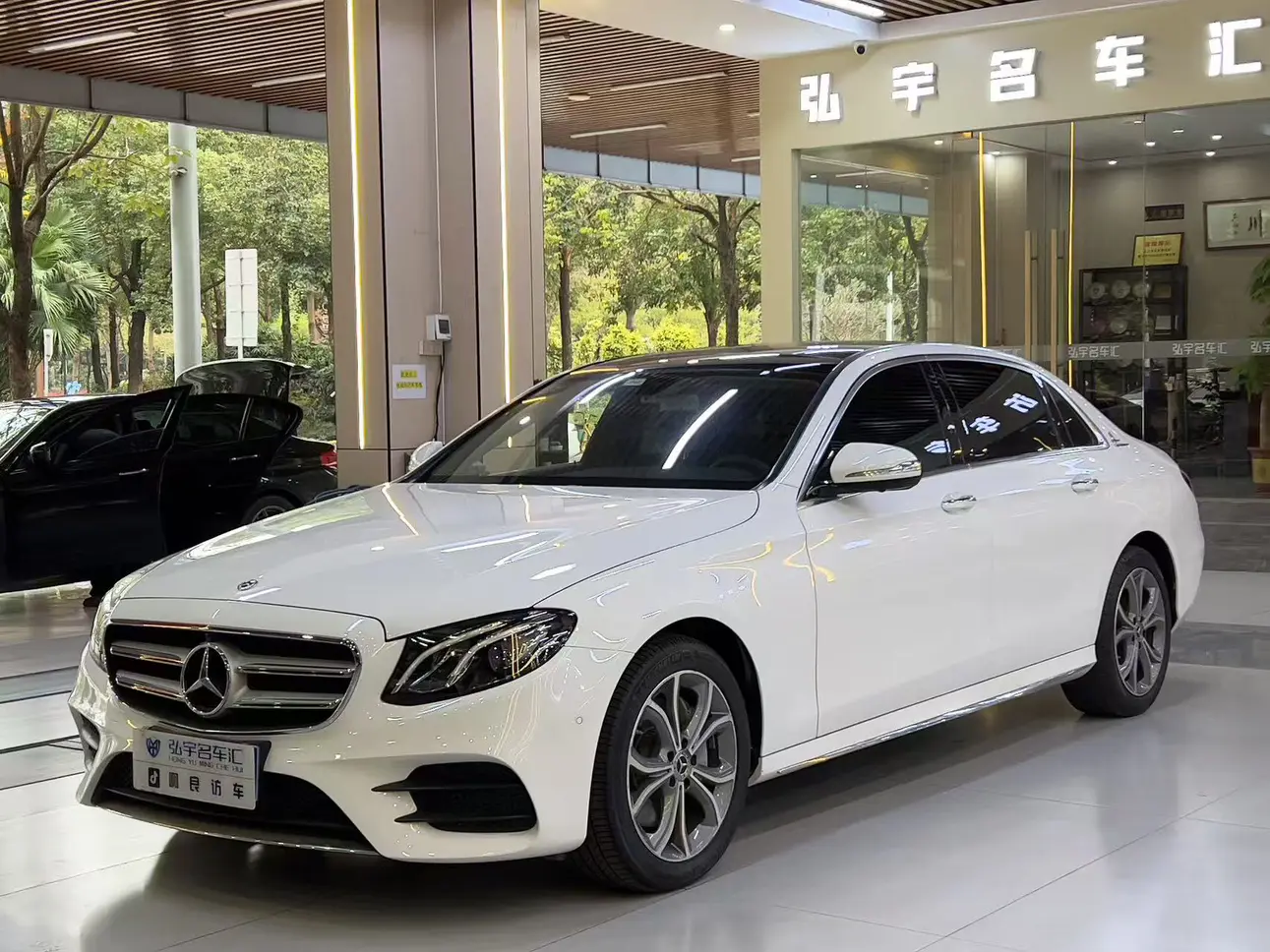 Mercedes-Benz E-Class  из Китая