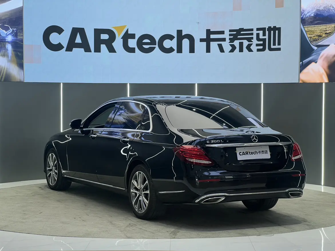 Mercedes-Benz E-Class  из Китая