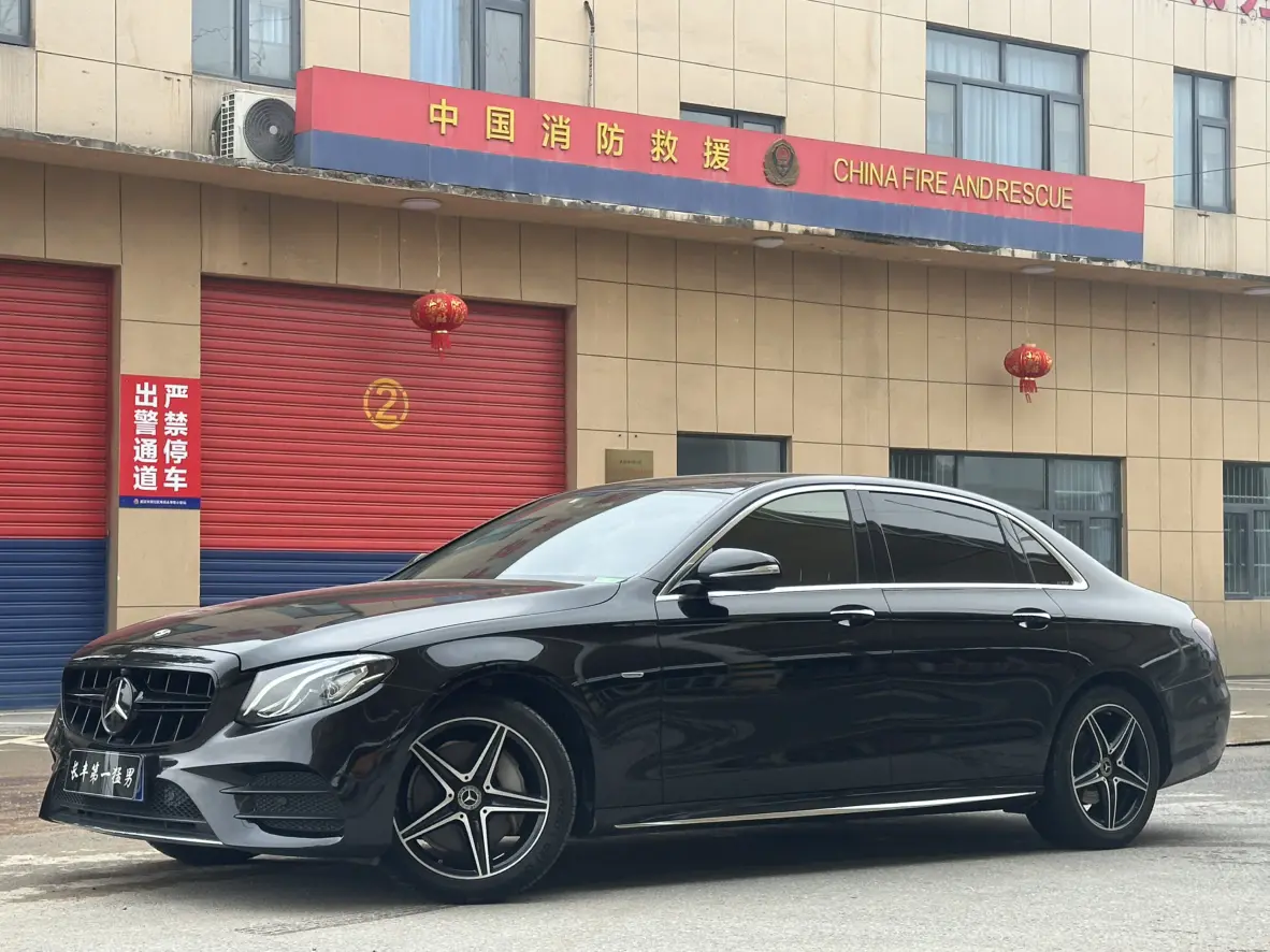 Mercedes-Benz E-Class  из Китая
