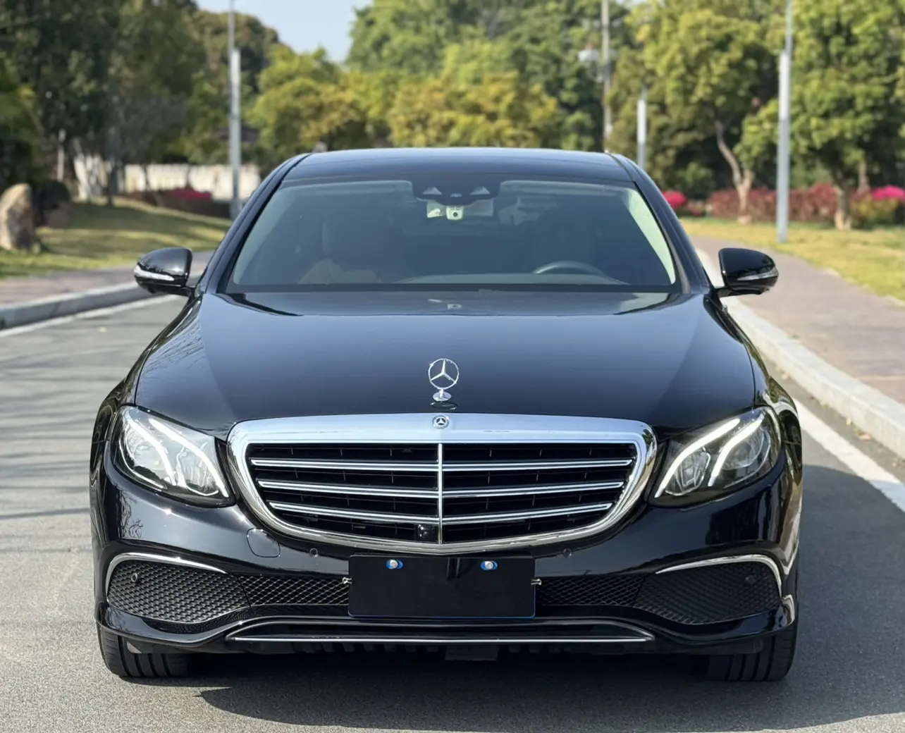 Mercedes-Benz E-Class  из Китая