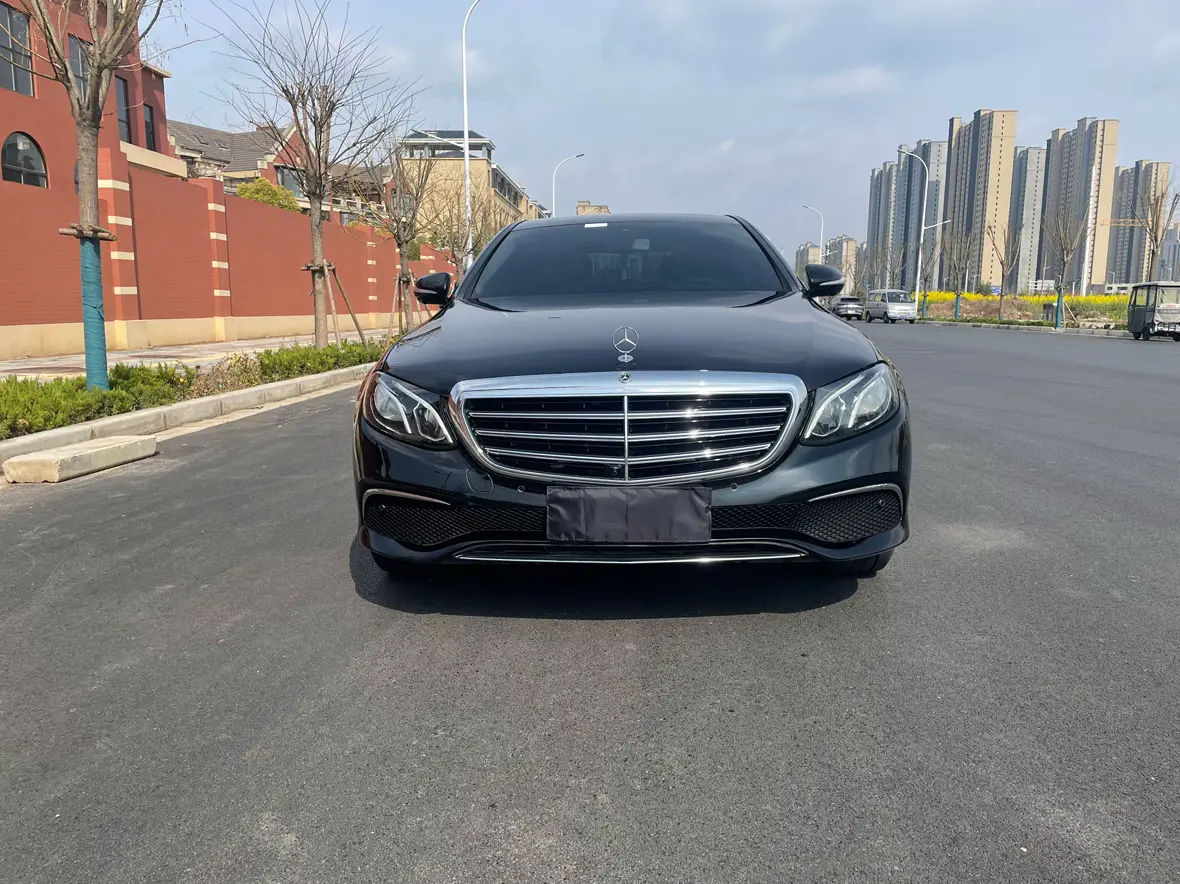 Mercedes-Benz E-Class  из Китая