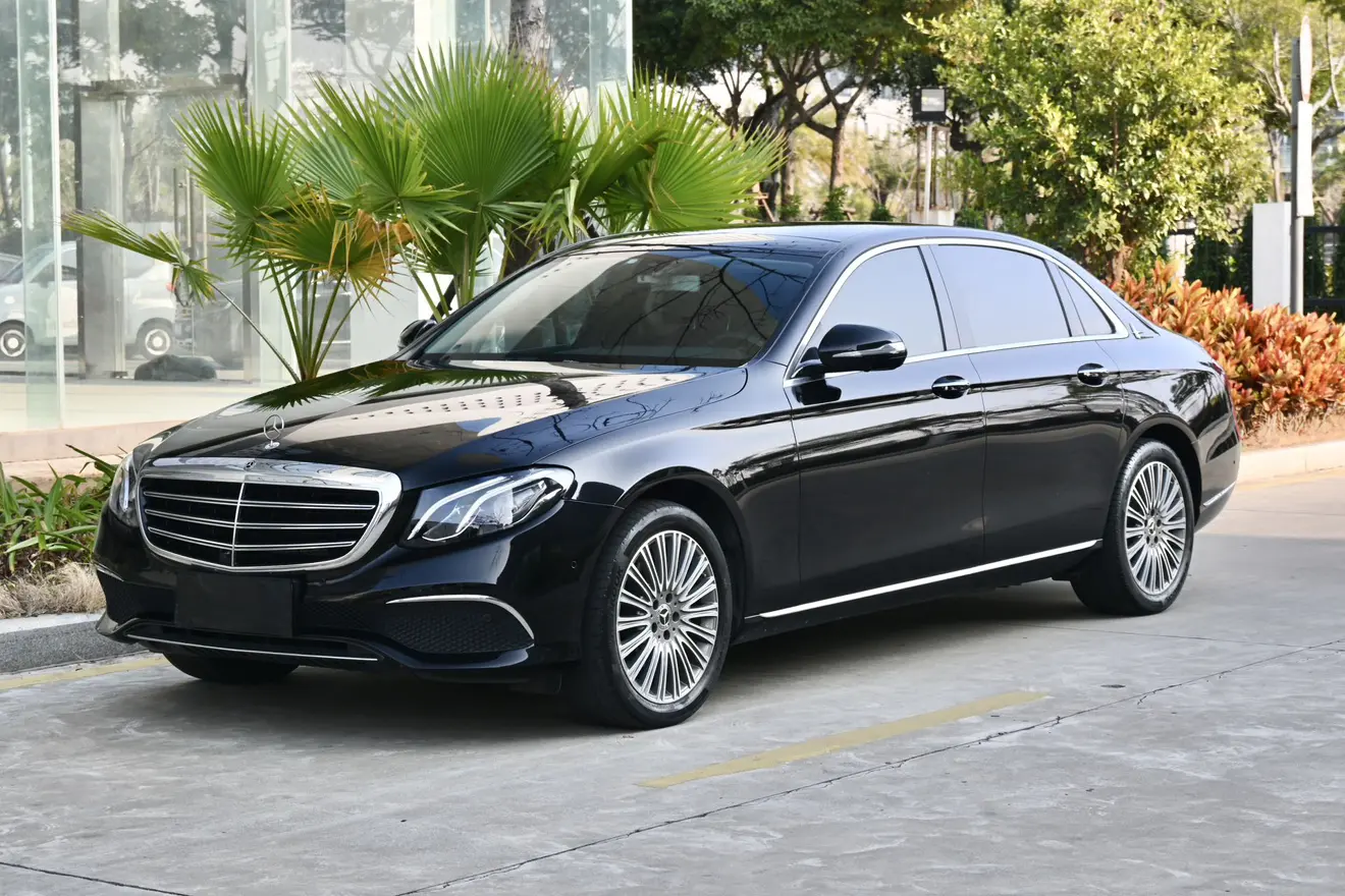 Mercedes-Benz E-Class  из Китая