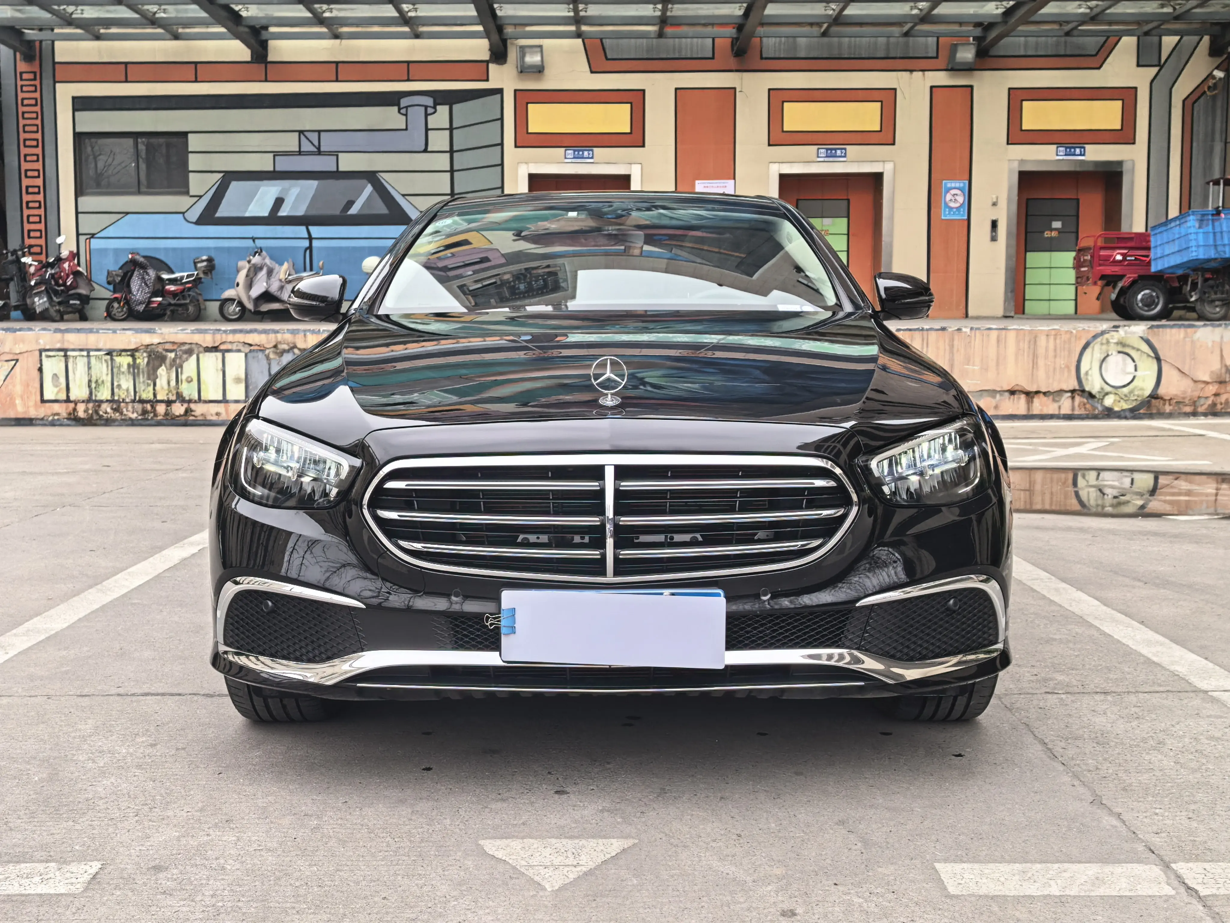 Mercedes-Benz E-Class  из Китая