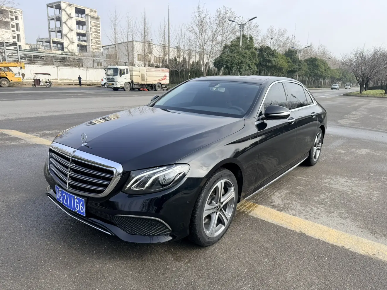 Mercedes-Benz E-Class  из Китая