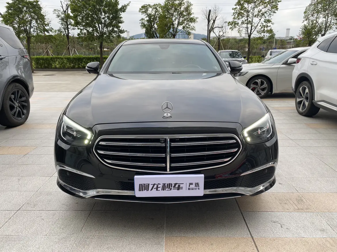 Mercedes-Benz E-Class  из Китая