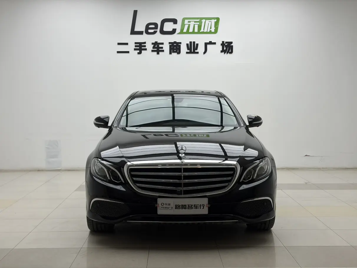 Mercedes-Benz E-Class  из Китая