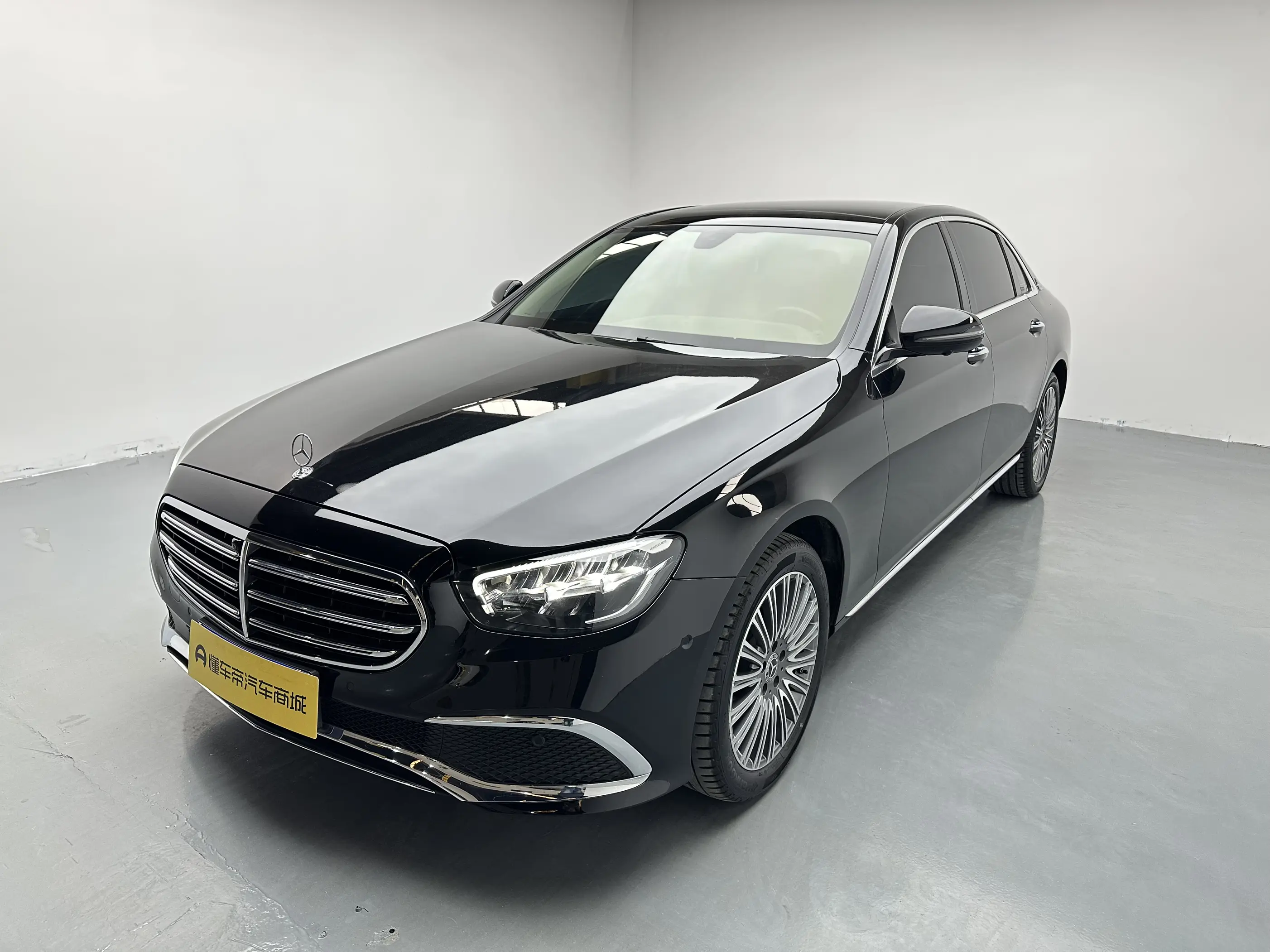 Mercedes-Benz E-Class  из Китая
