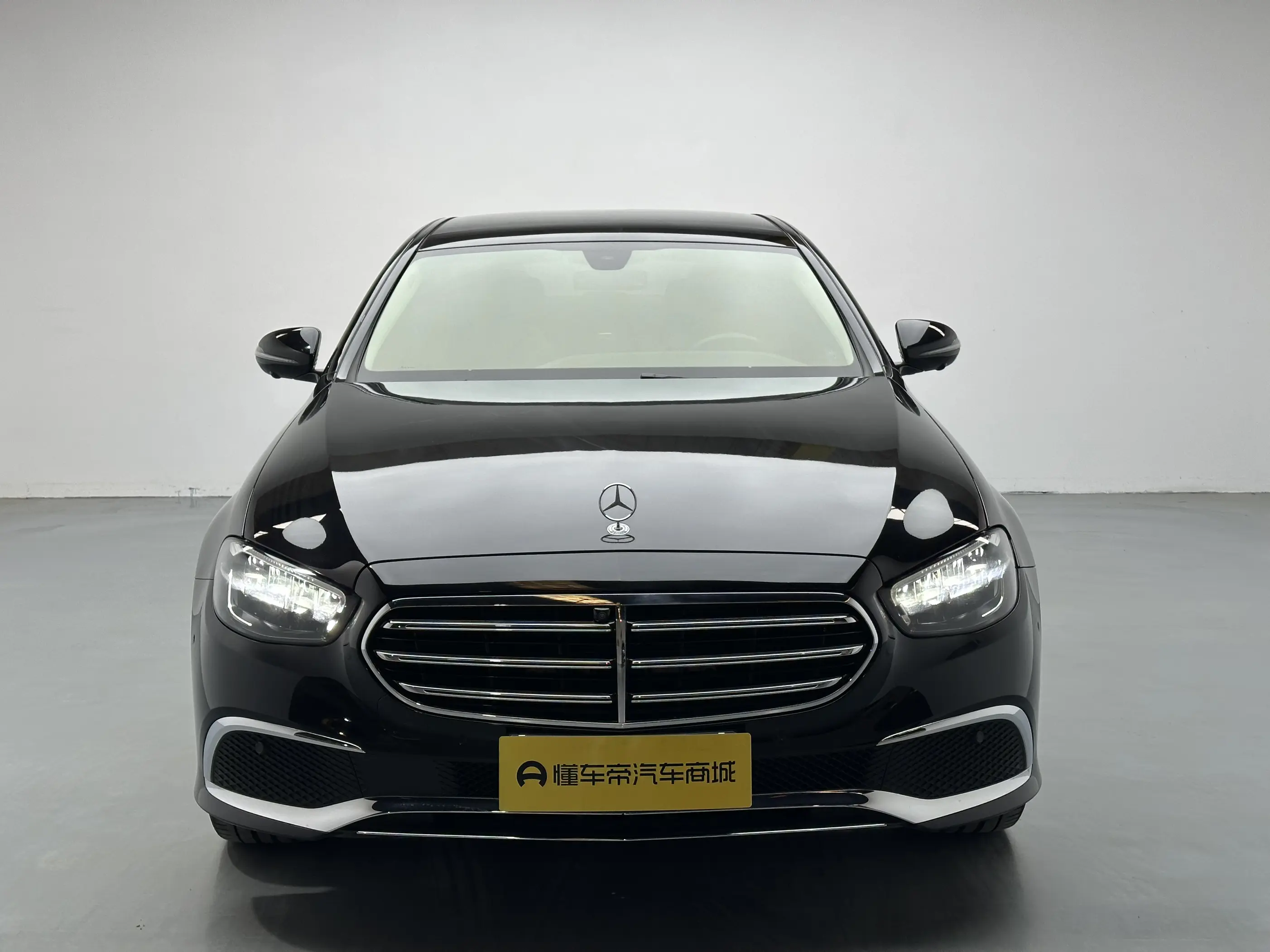 Mercedes-Benz E-Class  из Китая