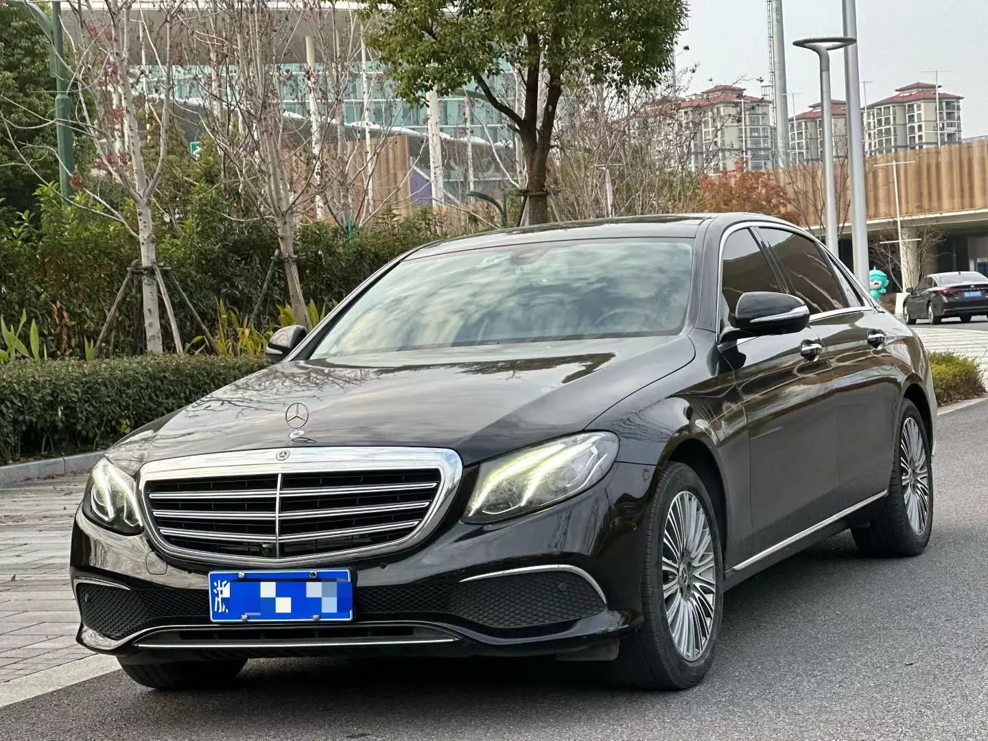 Mercedes-Benz E-Class  из Китая