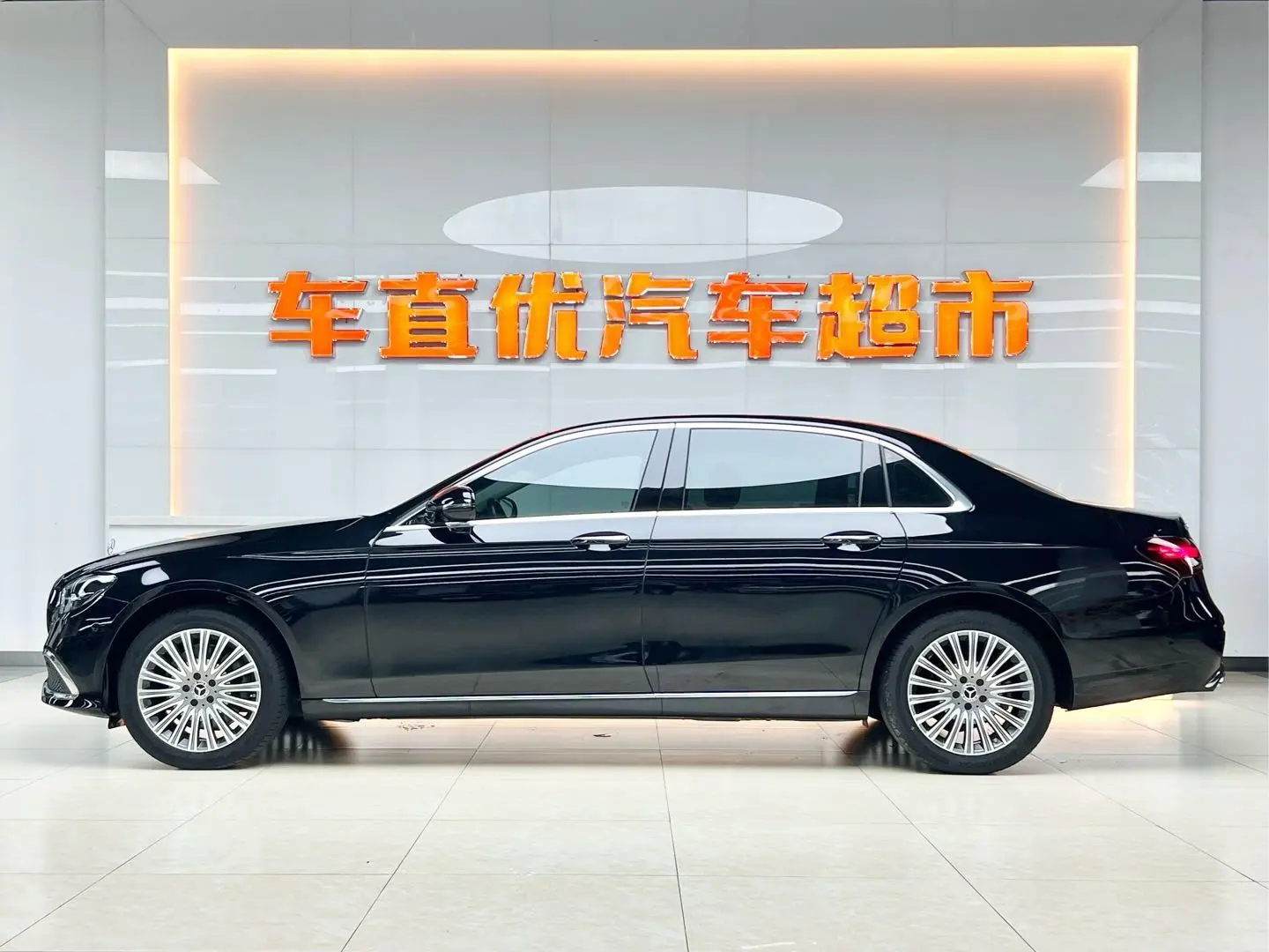 Mercedes-Benz E-Class  из Китая