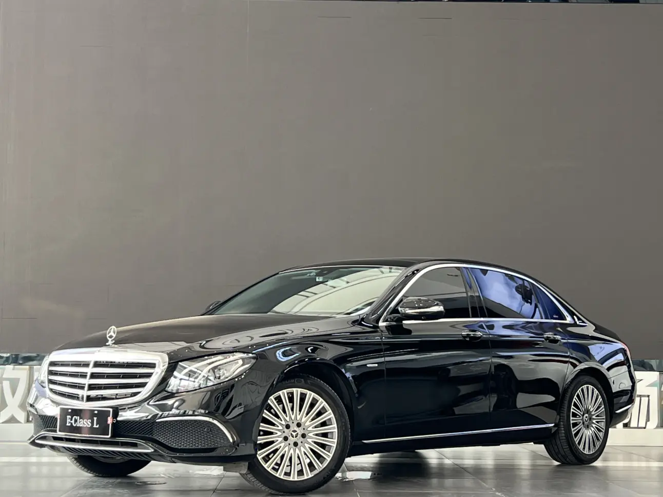 Mercedes-Benz E-Class  из Китая