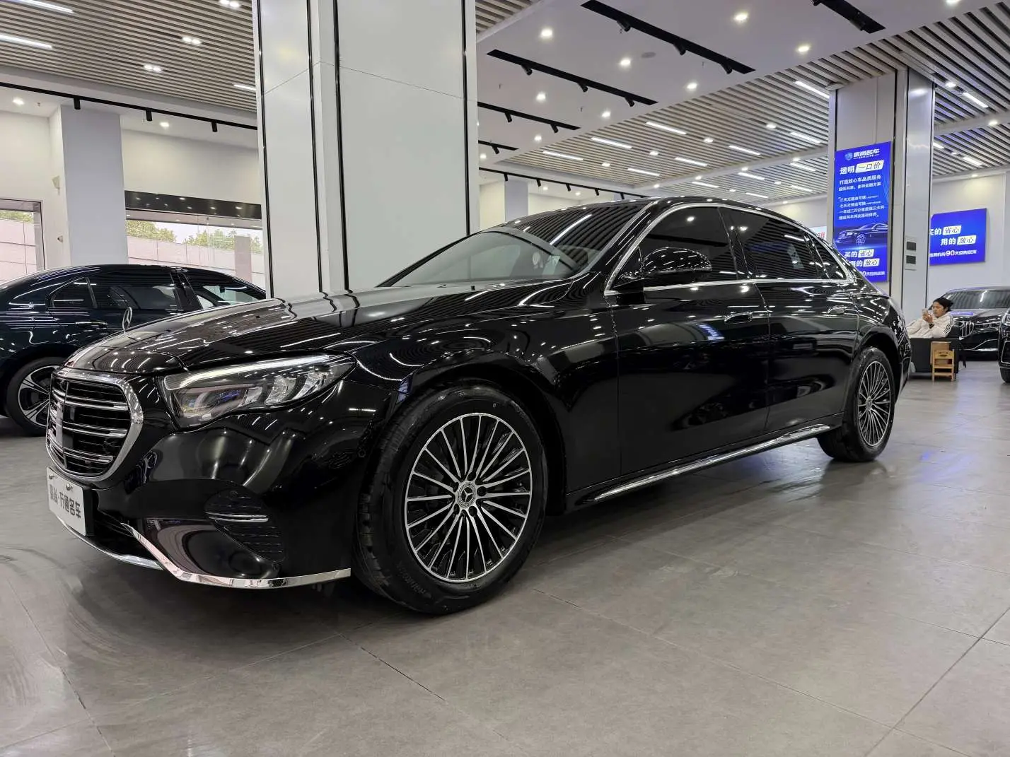 Mercedes-Benz E-Class  из Китая