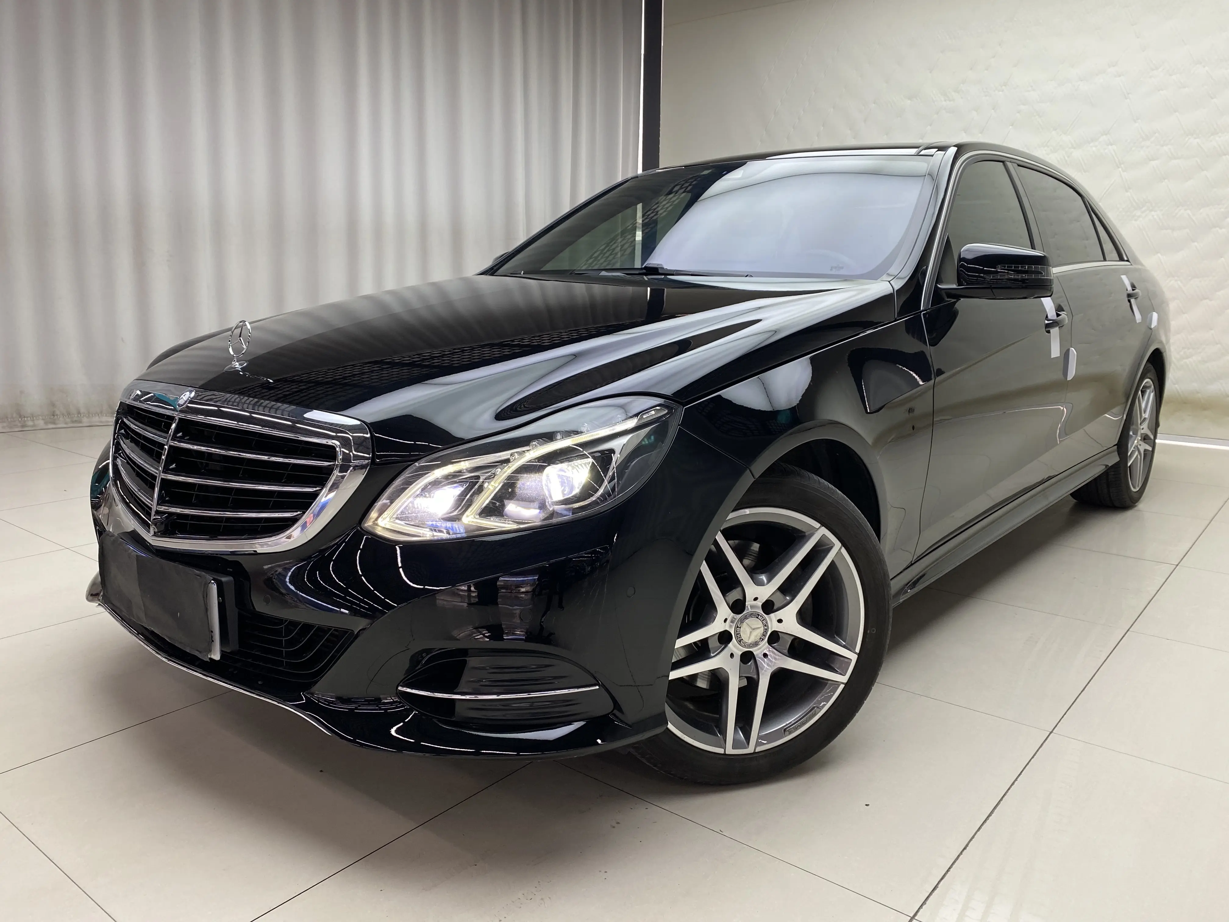 Mercedes-Benz E-Class  из Китая