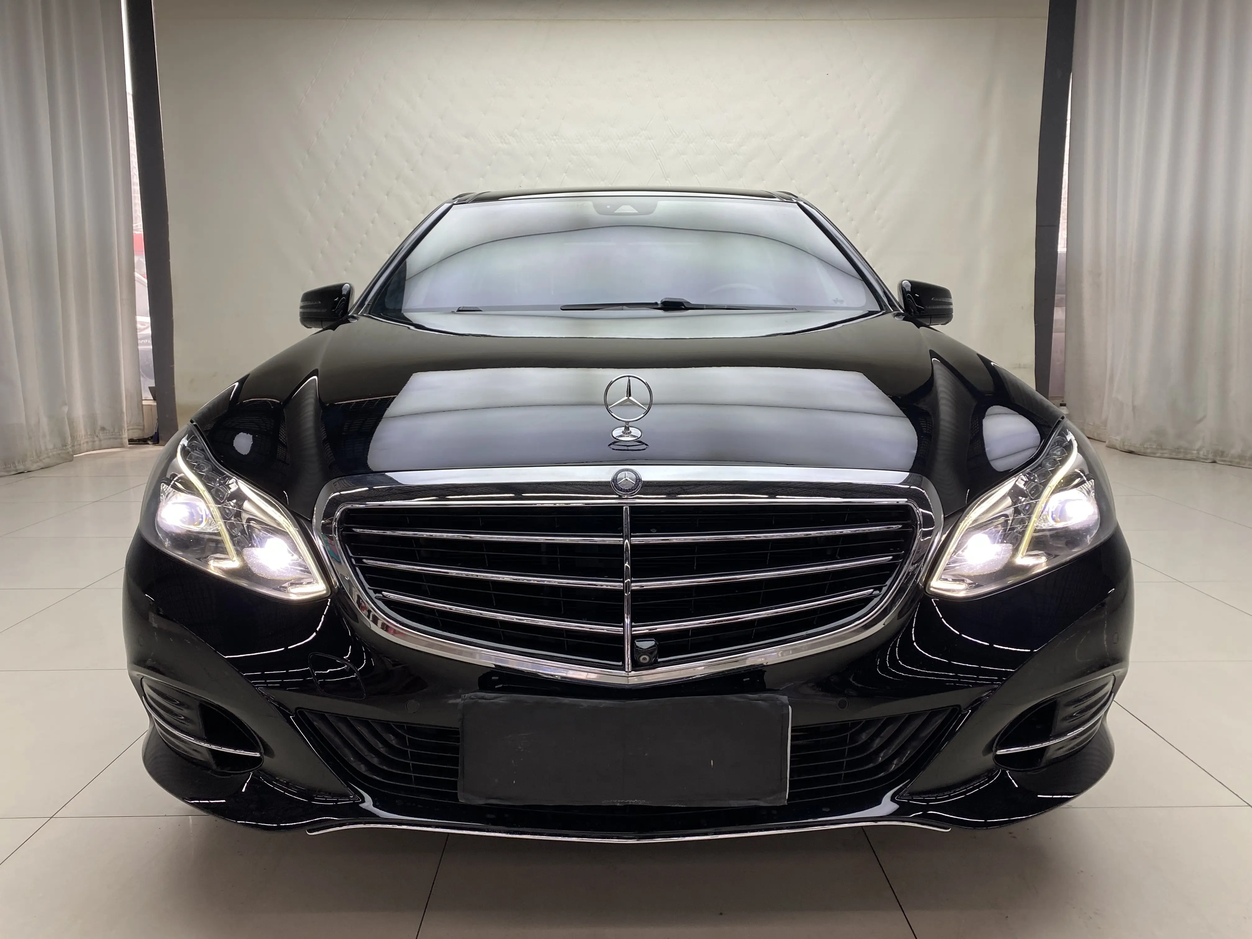 Mercedes-Benz E-Class  из Китая