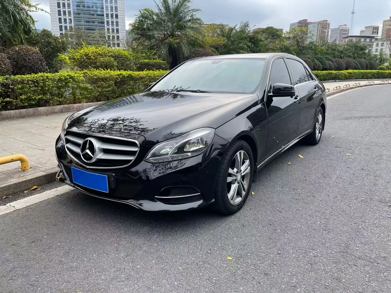 Mercedes-Benz E-Class  из Китая