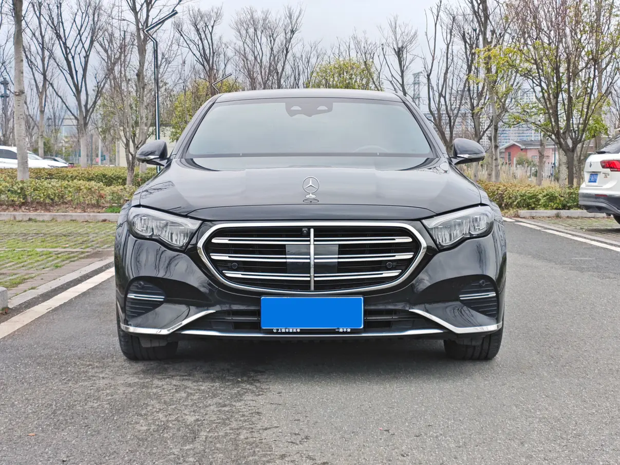 Mercedes-Benz E-Class  из Китая