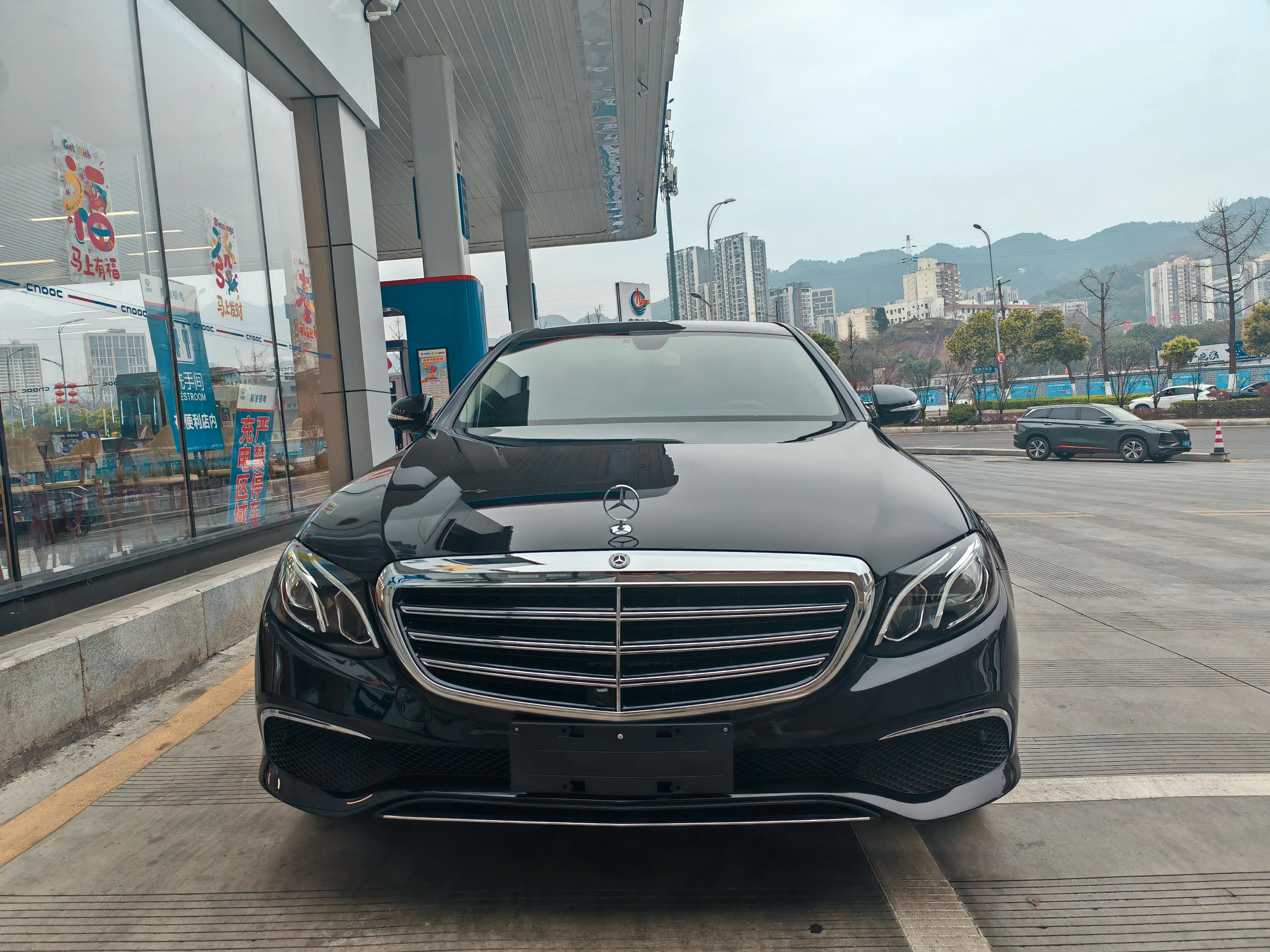 Mercedes-Benz E-Class  из Китая